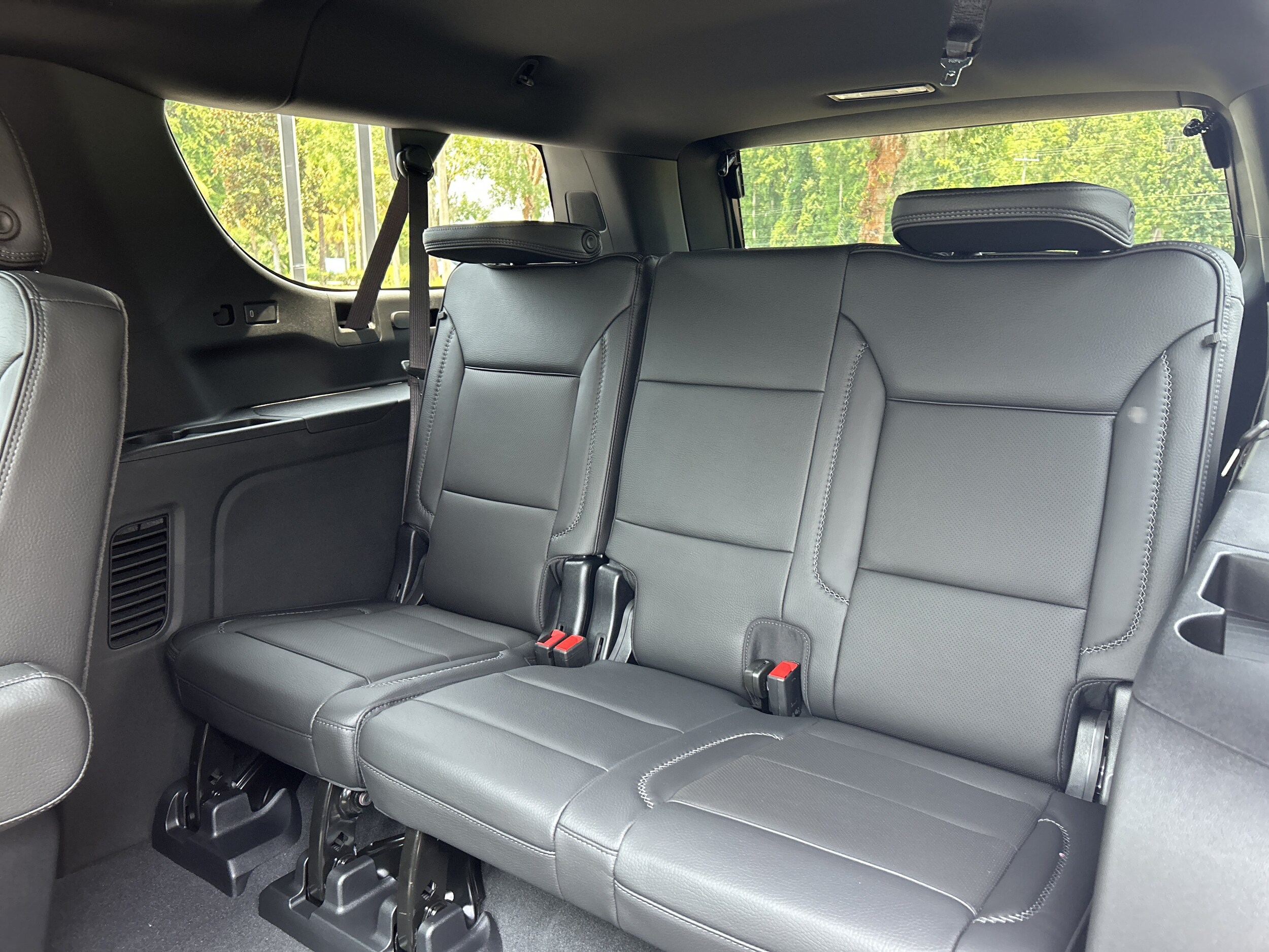 2026 GMC Yukon XL Denali - Photo 38