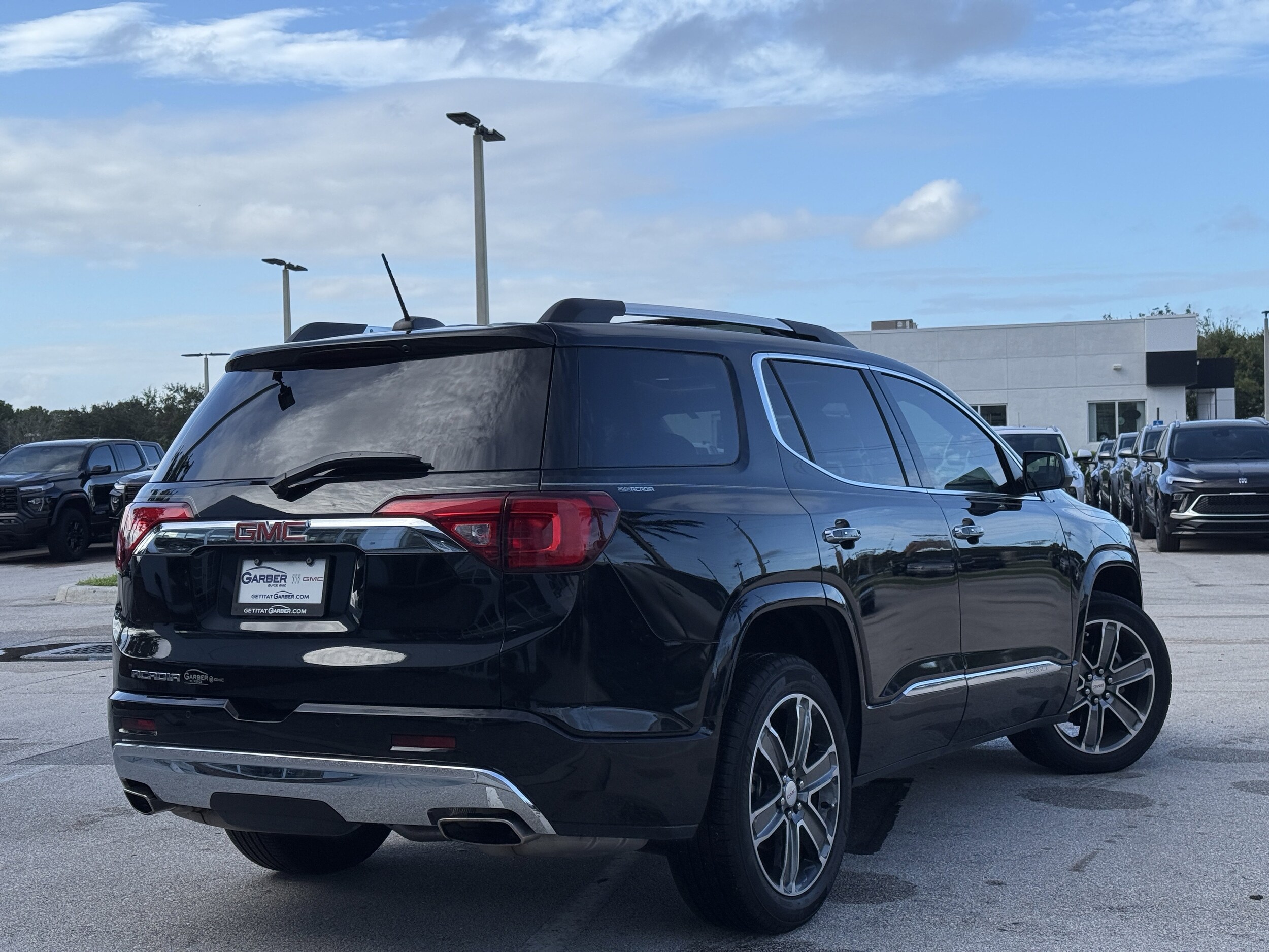 2019 Gmc Acadia Denali photo 3