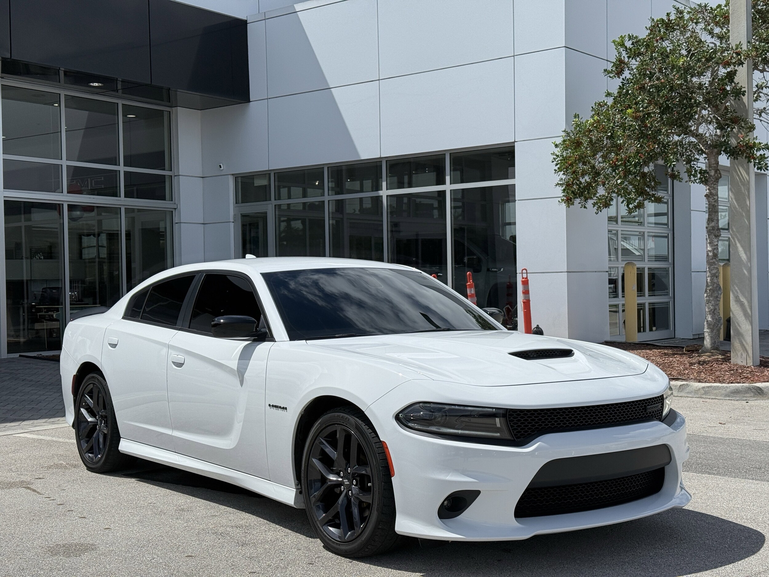2022 Dodge Charger R/T photo 4