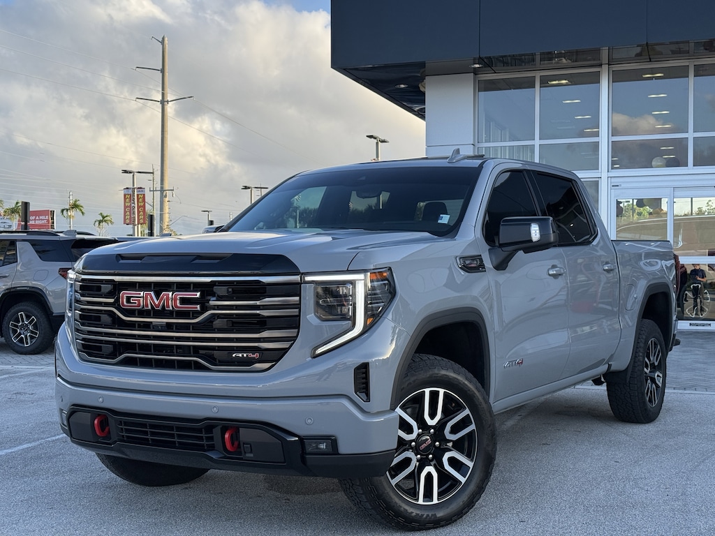 Used 2025 GMC Sierra 1500 AT4 Truck Crew Cab