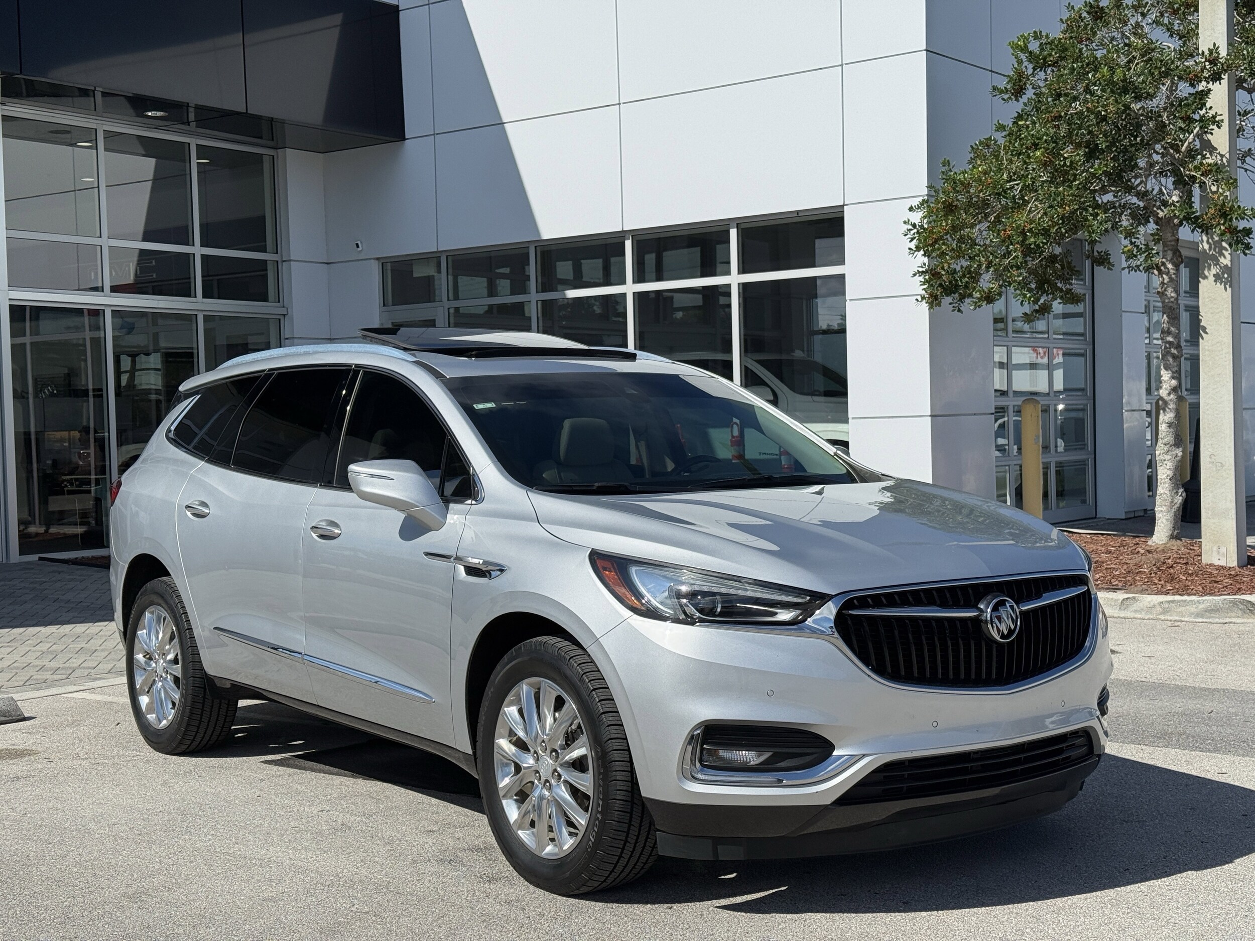 2018 Buick Enclave Premium photo 4