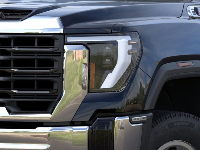 2026 GMC Sierra 3500HD Pro - Photo 10