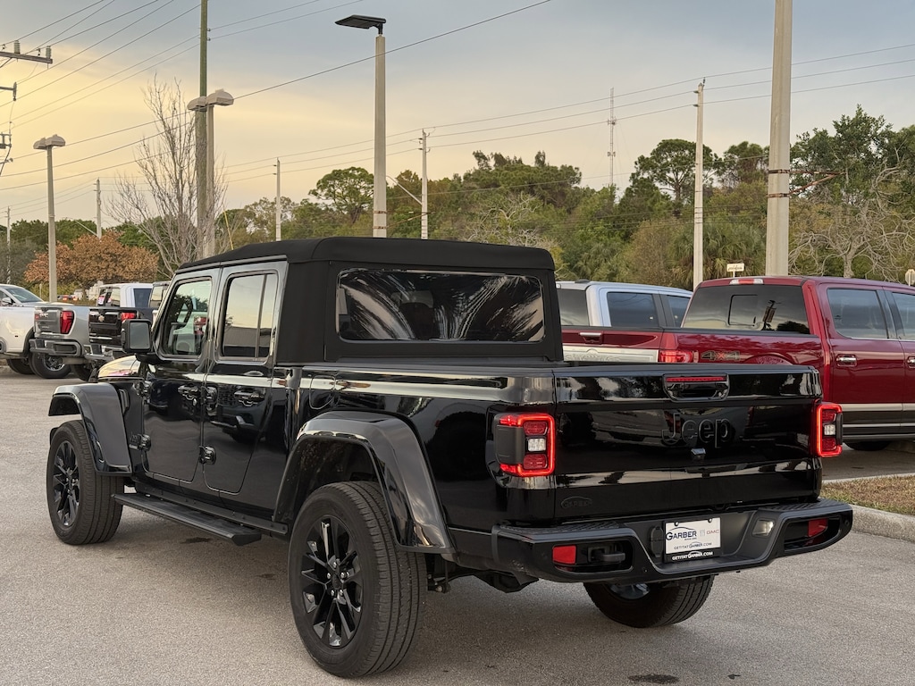 Used 2021 Jeep Gladiator High Altitude 4x4 Truck Crew Cab