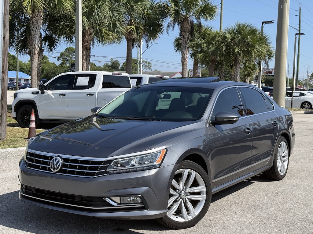 Used 2017 Volkswagen Passat 1.8T SEL Premium Sedan