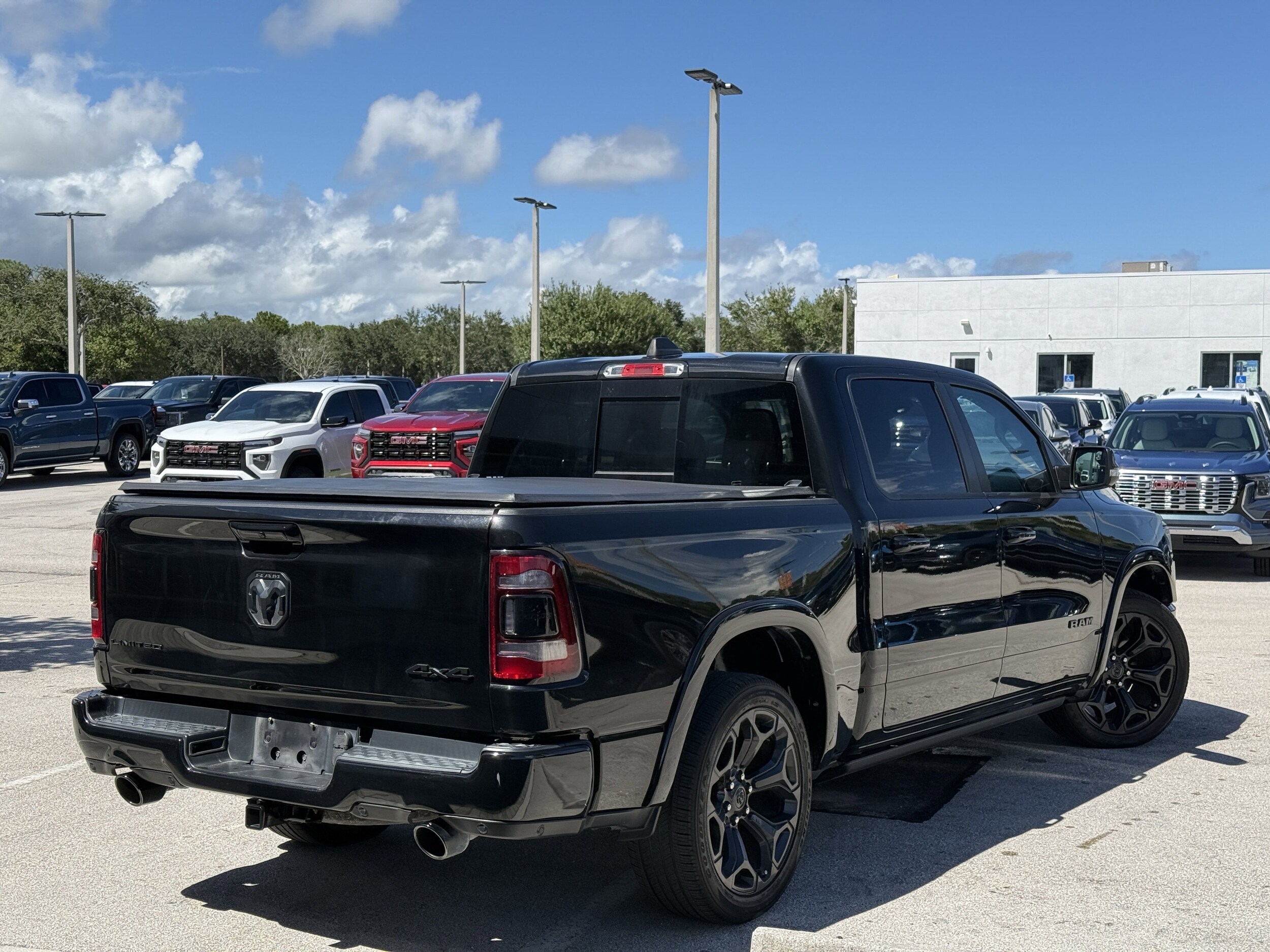2021 Ram 1500 Limited photo 3