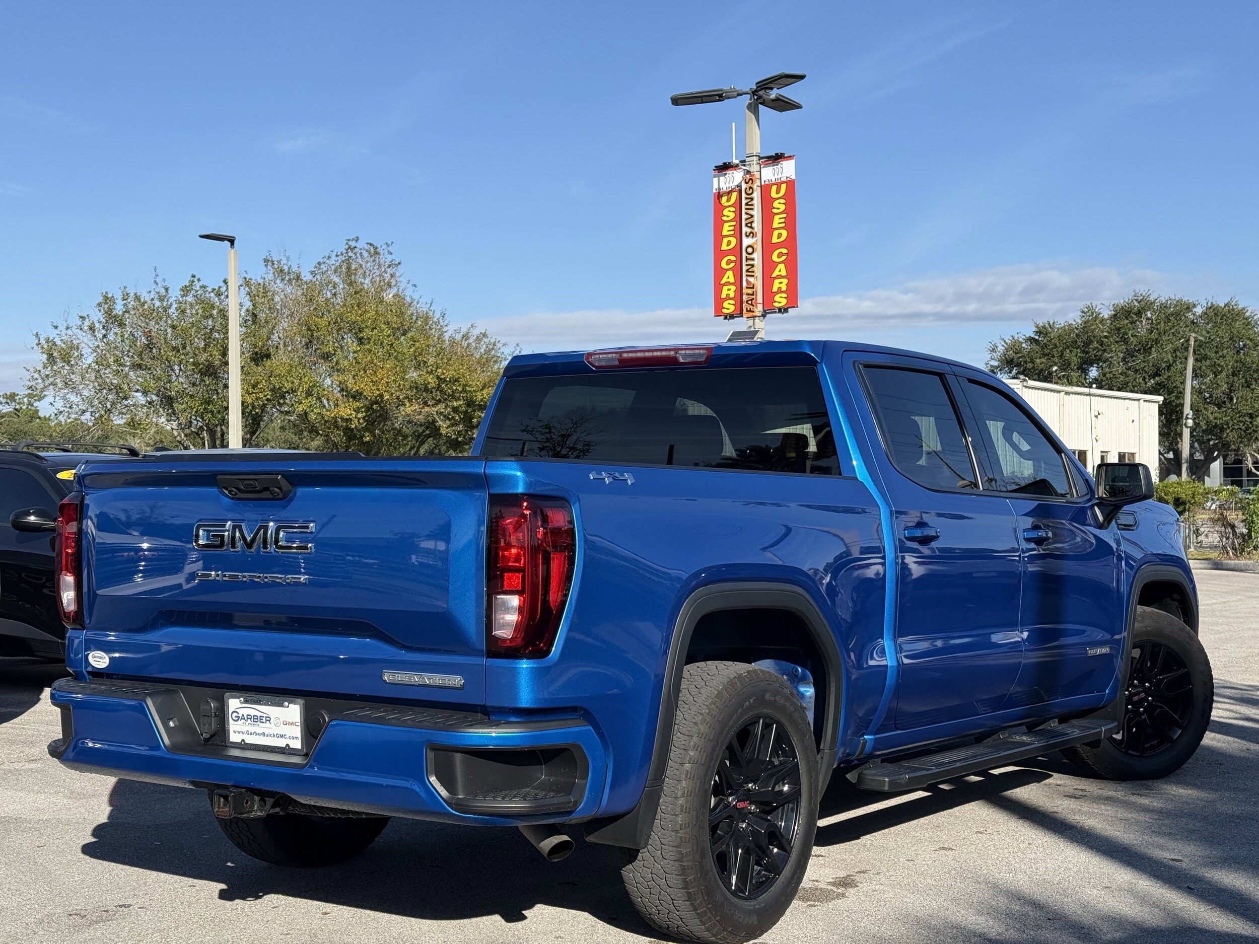 2024 Gmc Sierra 1500 Elevation photo 2