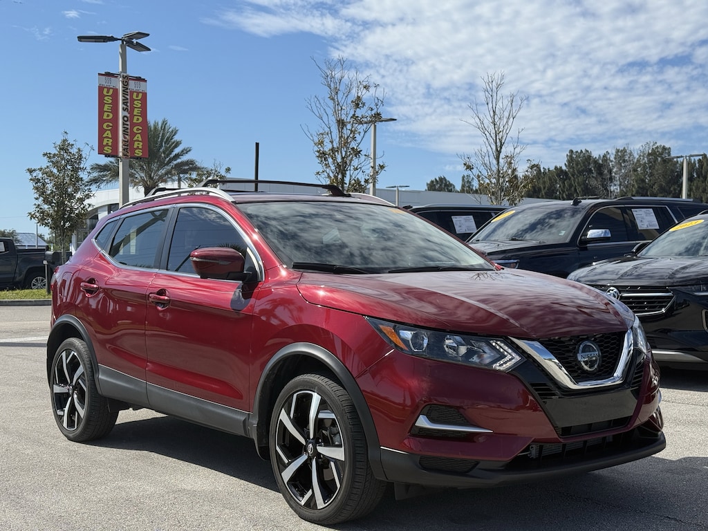 Used 2022 Nissan Rogue Sport SL FWD Xtronic CVT SUV
