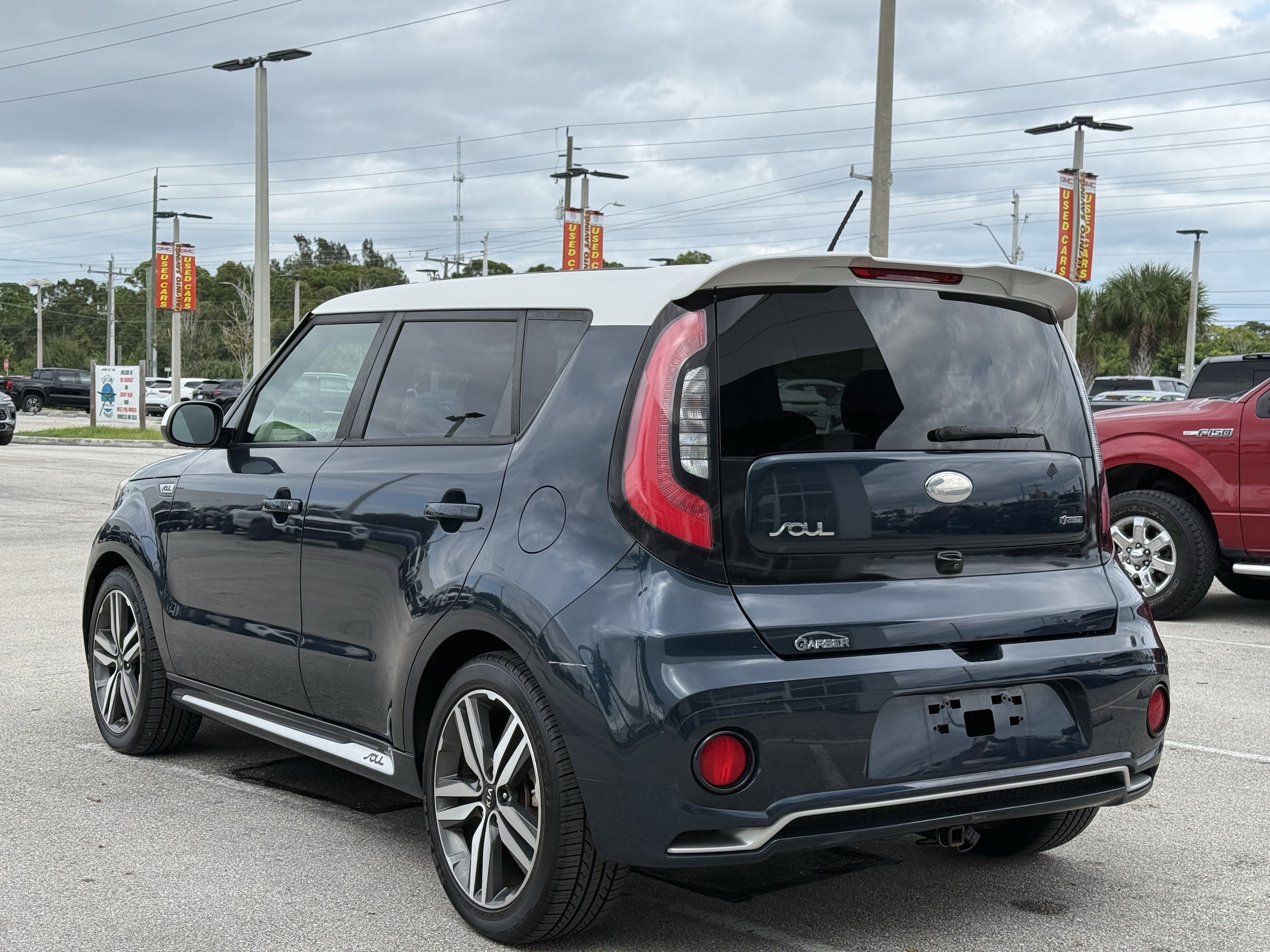 Used 2018 Kia Soul + with VIN KNDJP3A51J7625852 for sale in Fort Pierce, FL