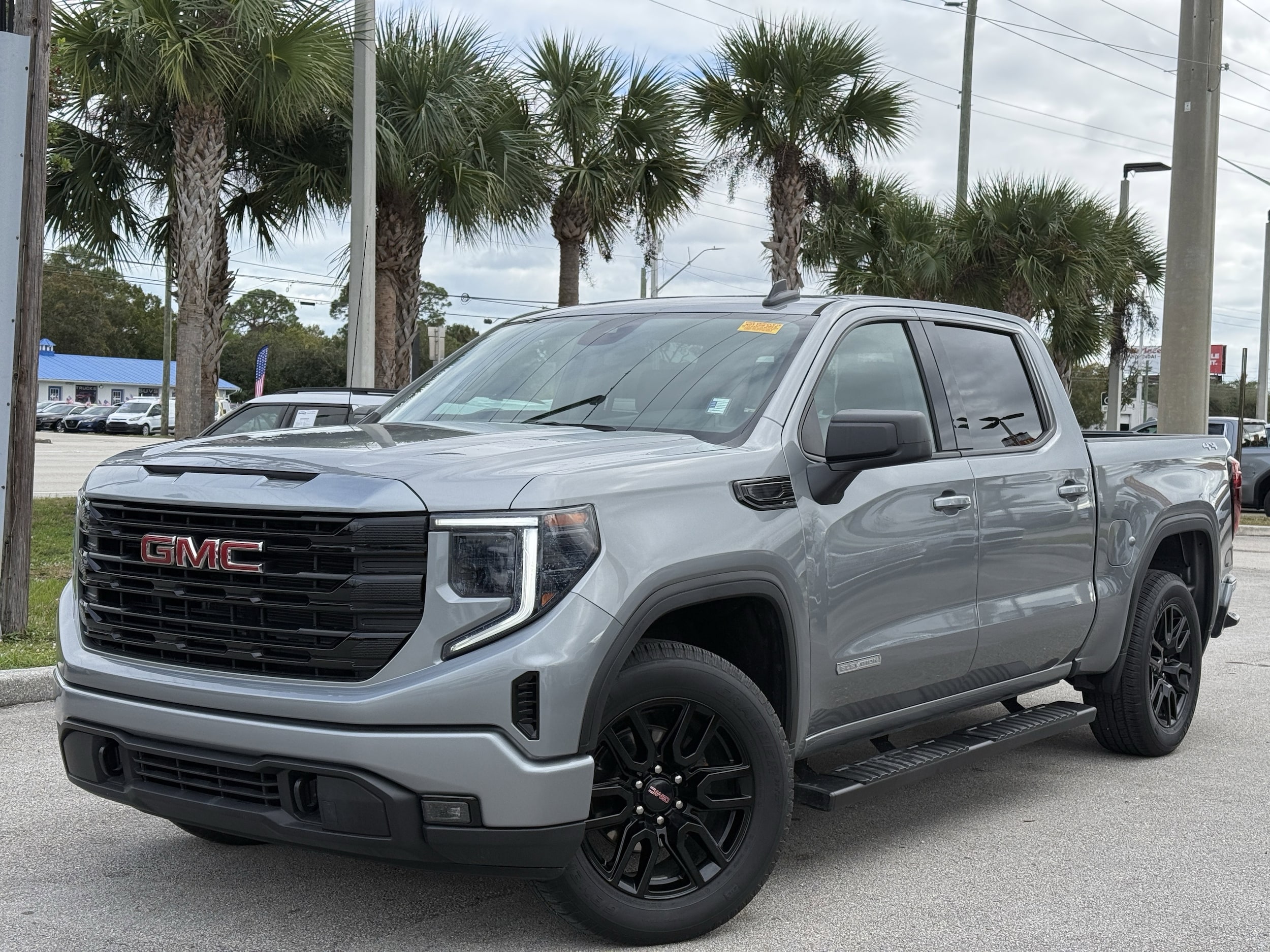 2023 GMC Sierra 1500 Elevation's photo