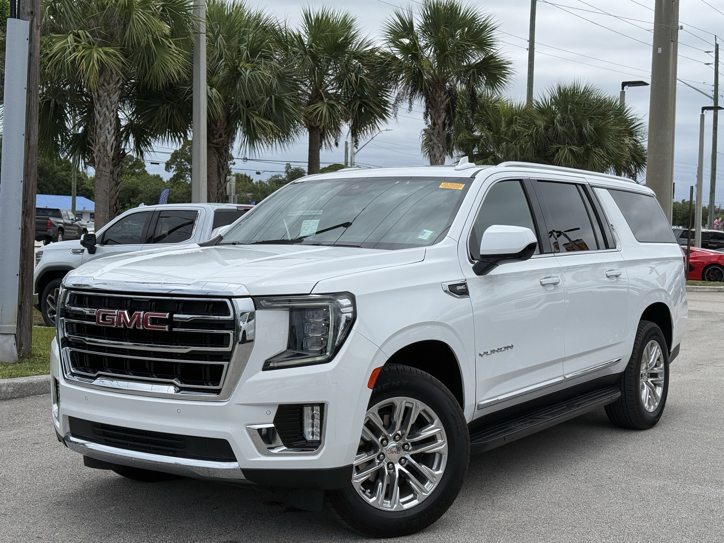 2024 GMC Yukon 2WD SLT's photo