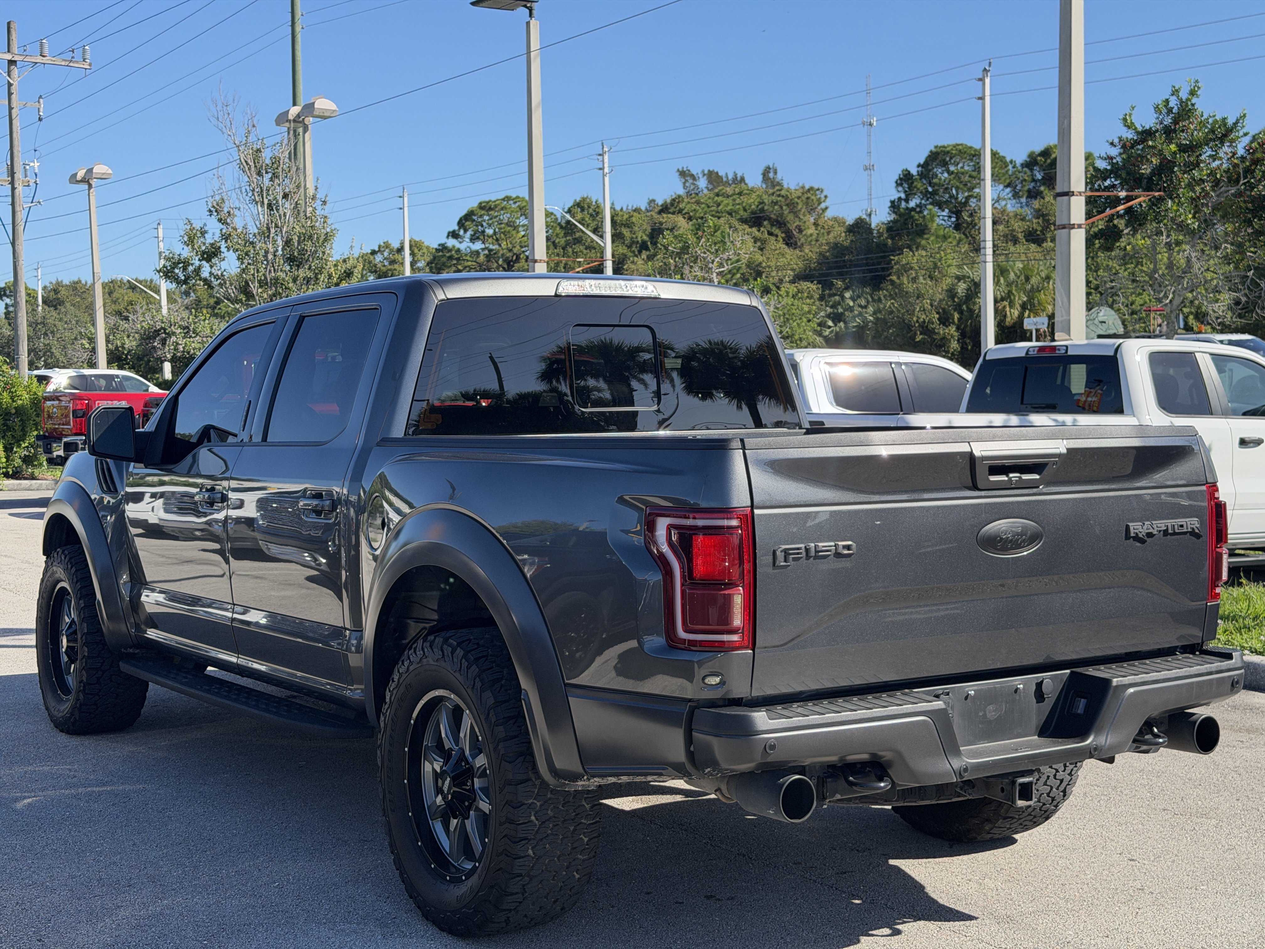 Used 2017 Ford F-150 Raptor Truck SuperCrew Cab