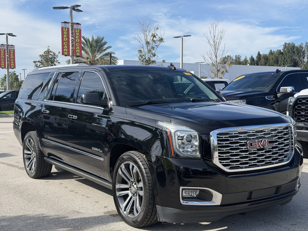 Used 2020 GMC Yukon XL Denali SUV