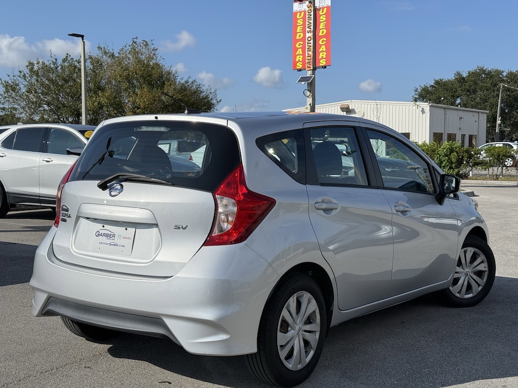 Used 2017 Nissan Versa Note SV Hatchback