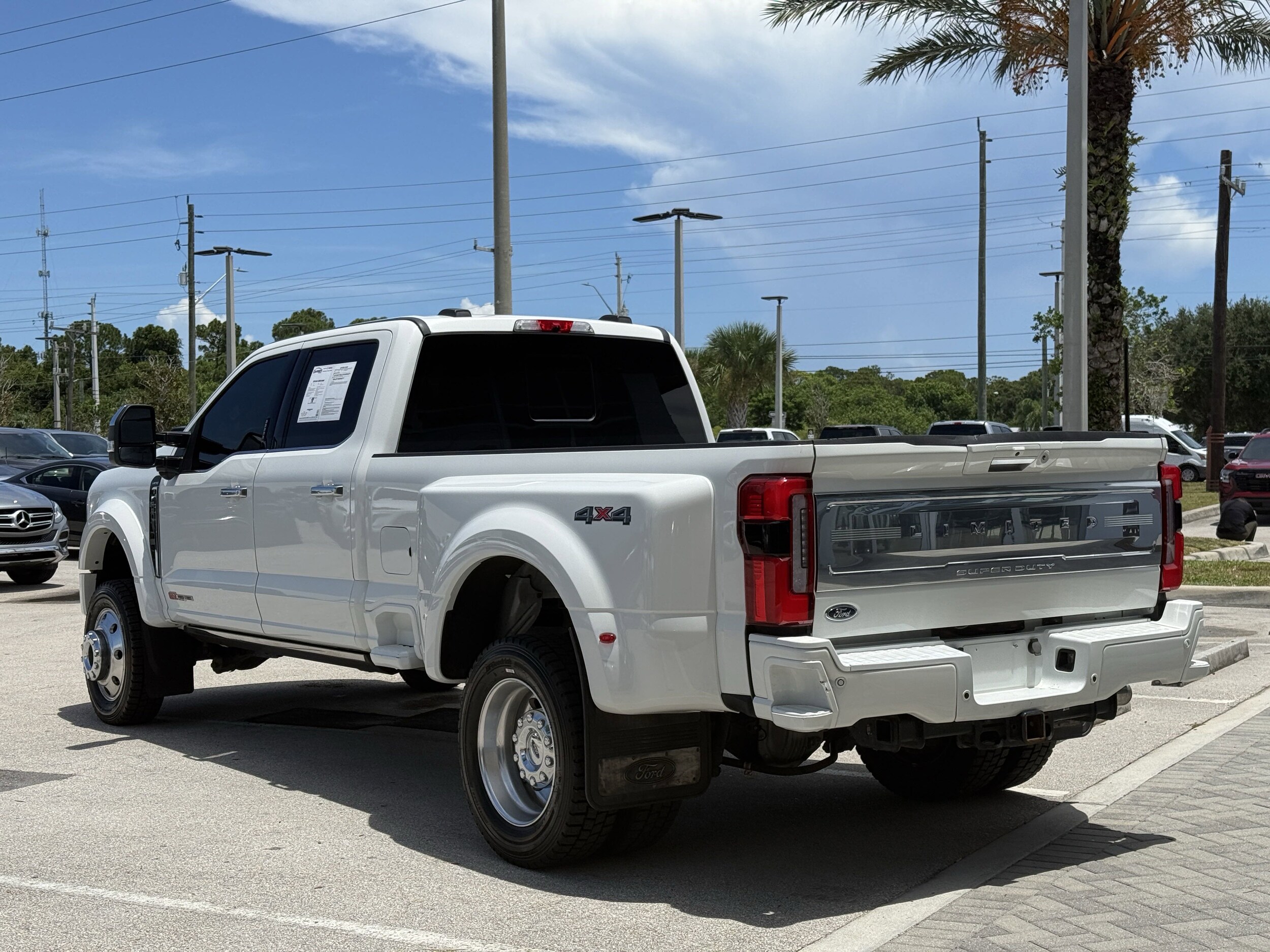 2024 Ford F-450 Limited photo 2