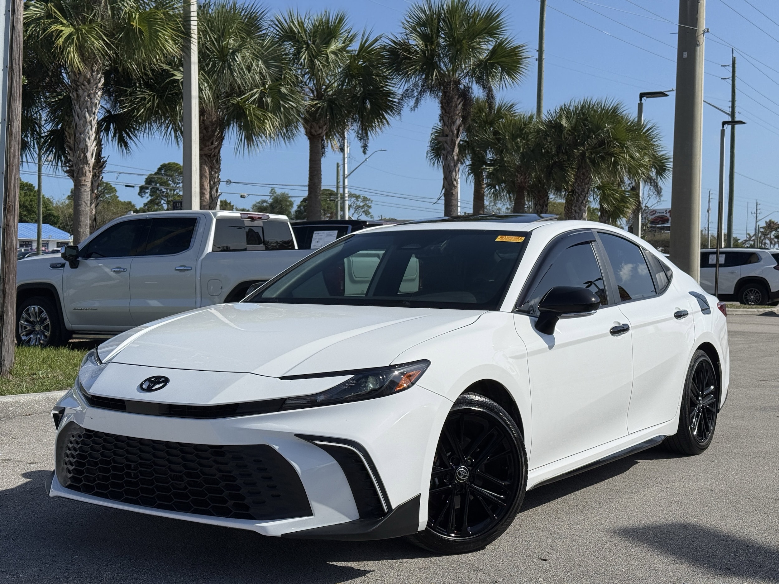 2025 Toyota Camry SE