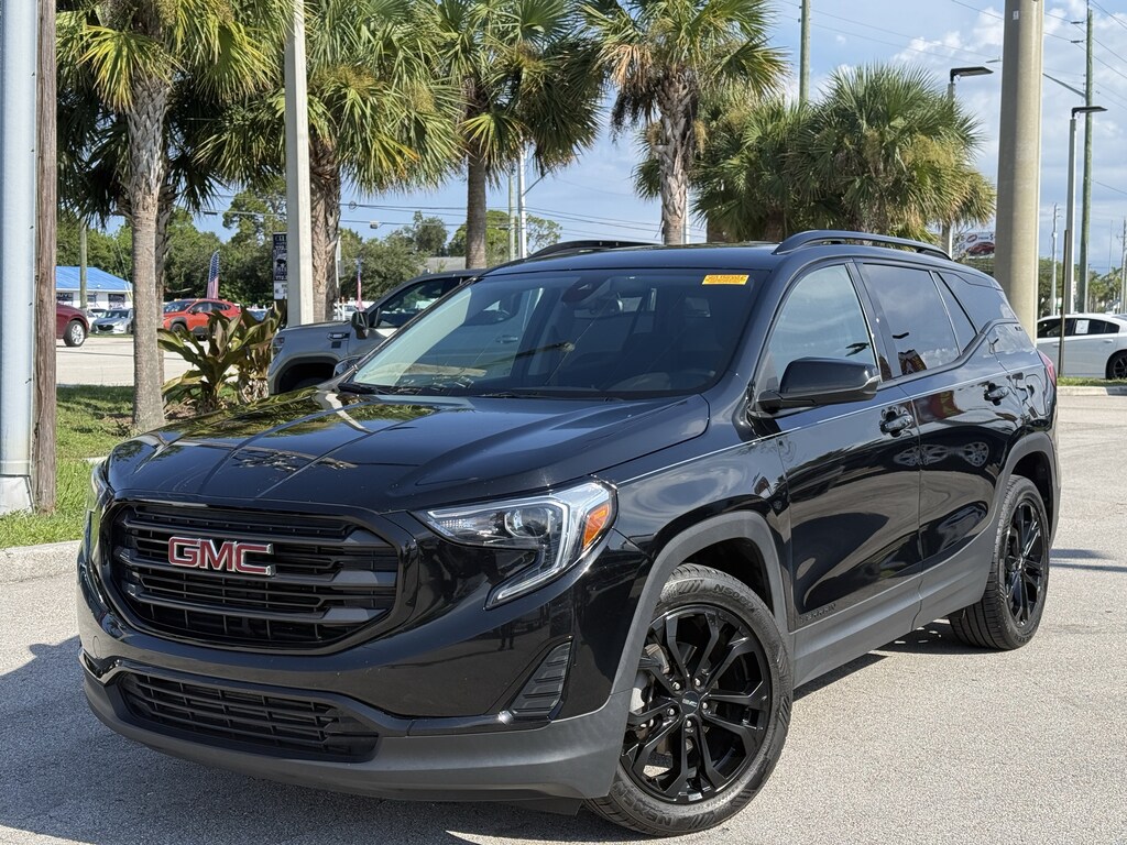 Used 2021 GMC Terrain SLE SUV