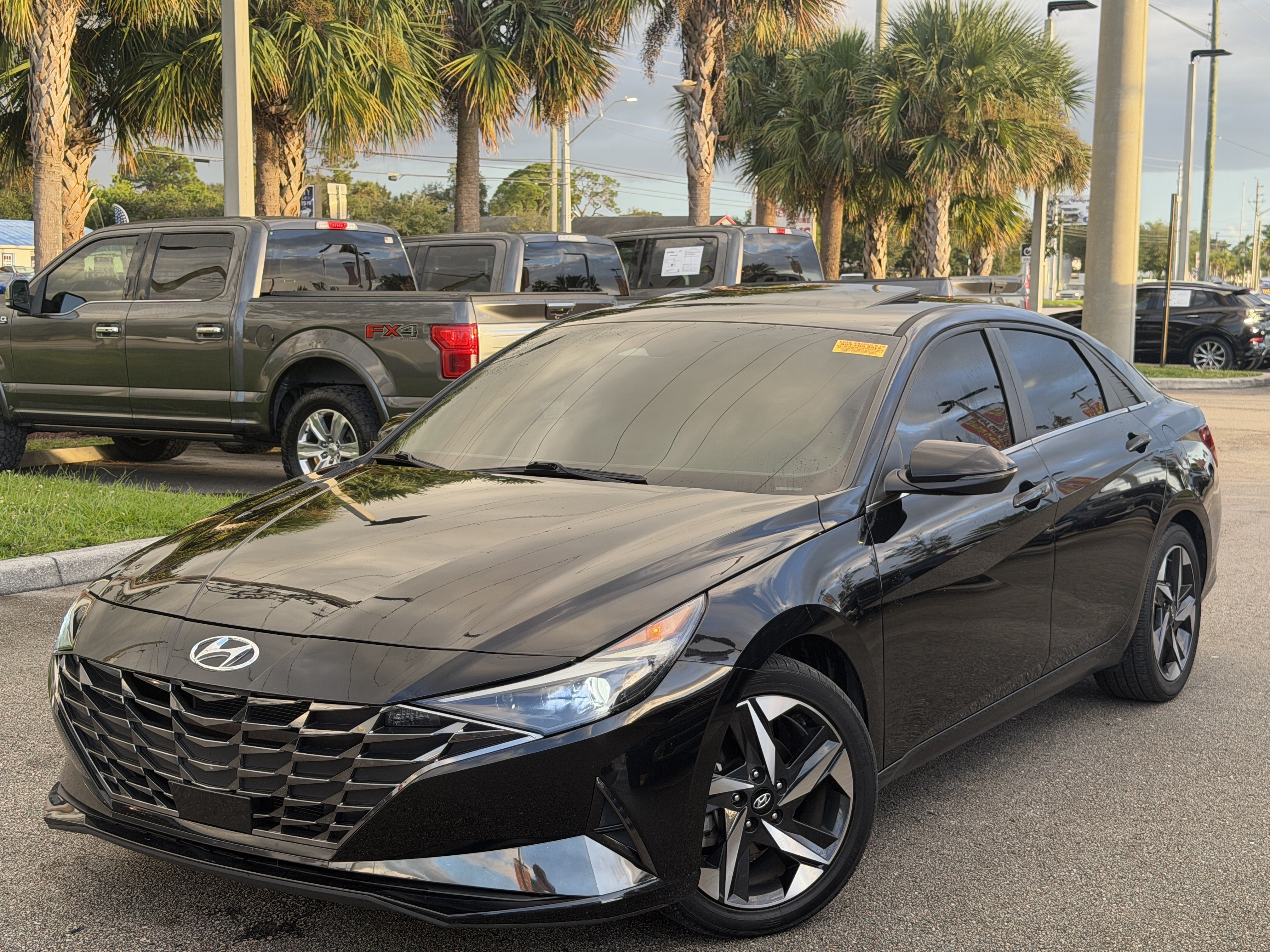  Hyundai Elantra