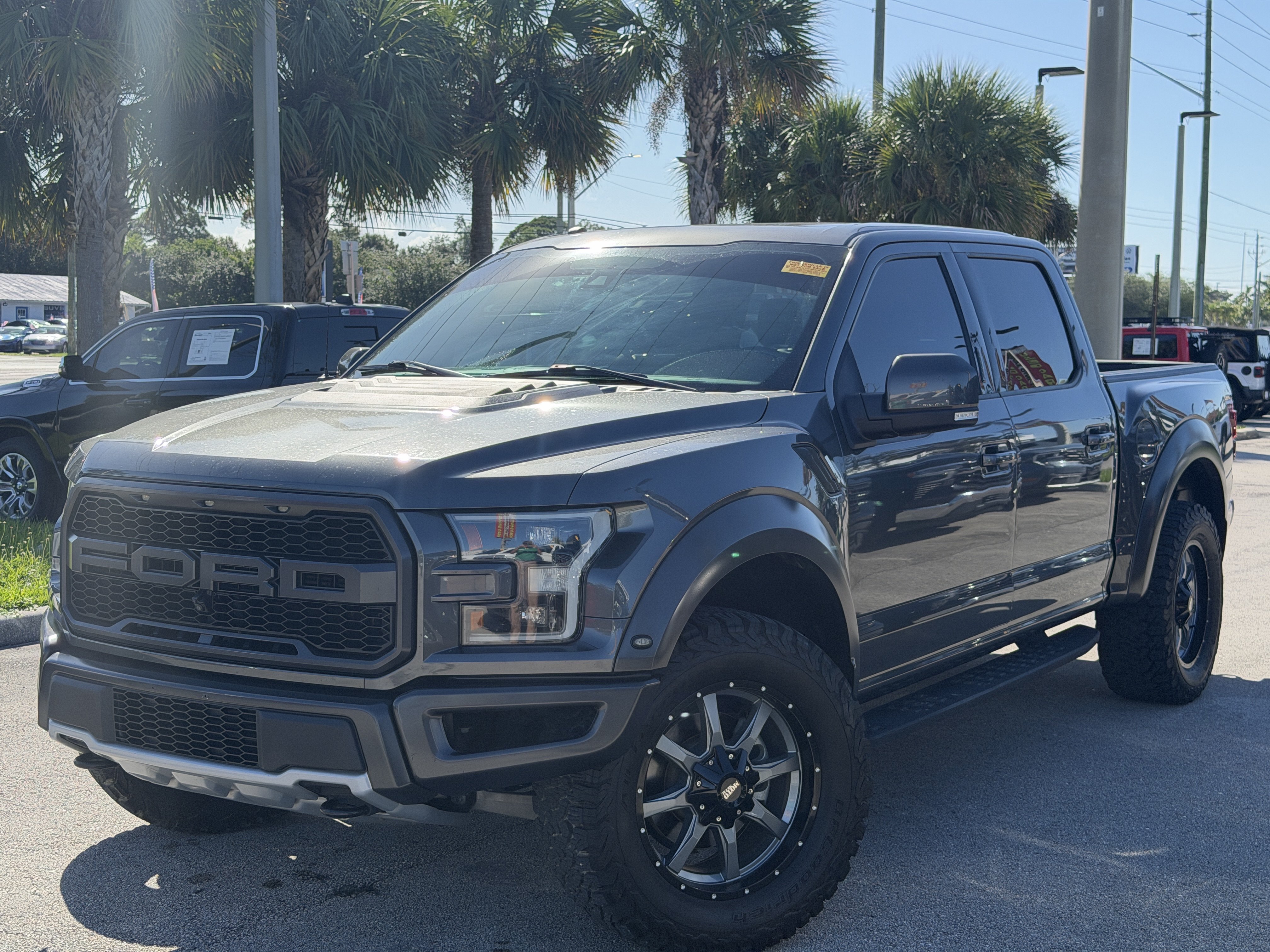 Used 2017 Ford F-150 Raptor Truck SuperCrew Cab
