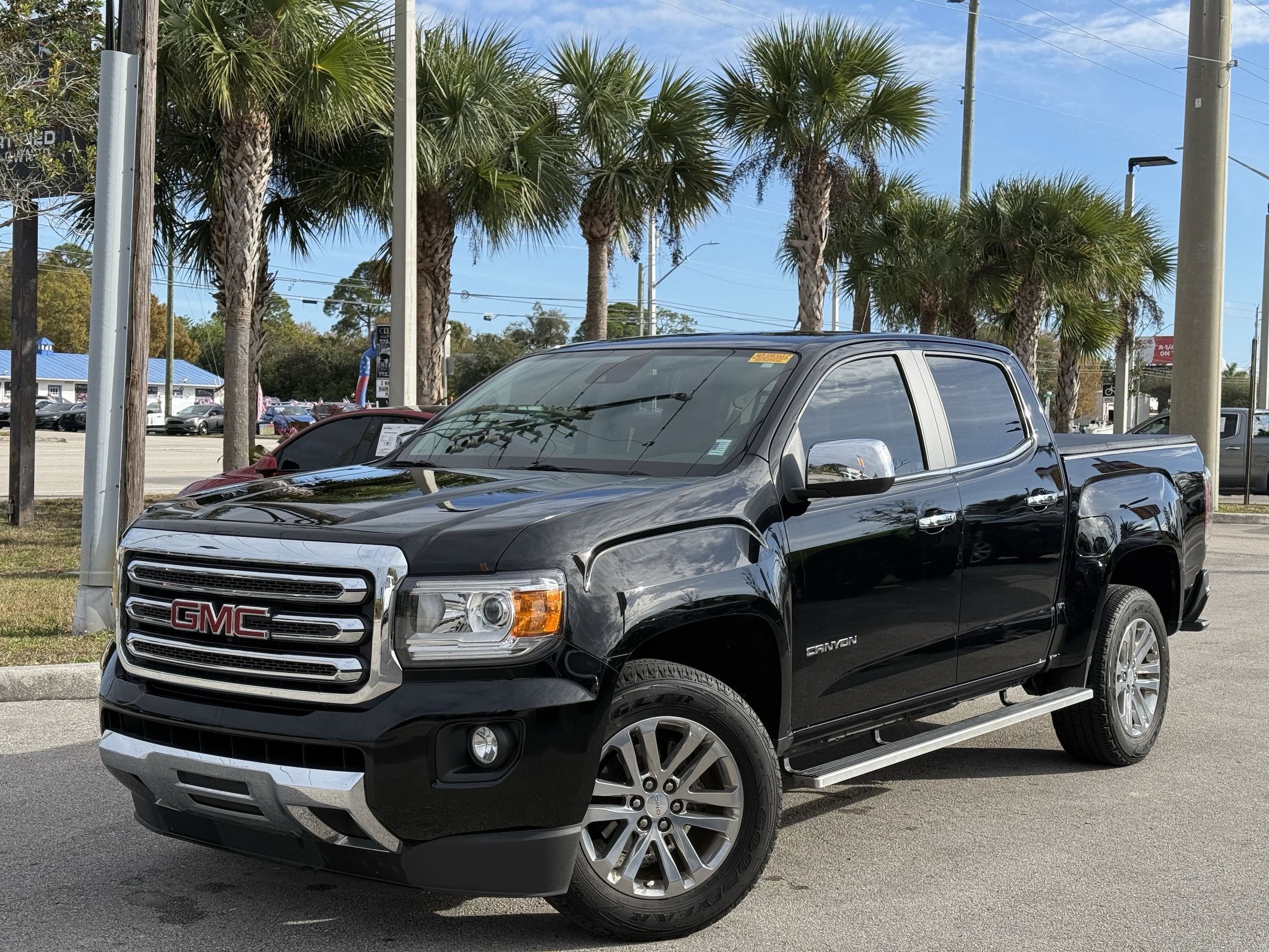 2020 GMC Canyon SLT's photo