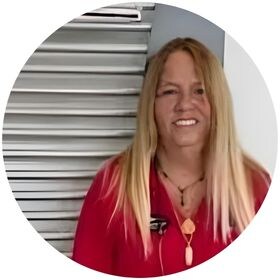 Staff member Karen Conrad from ID_8ba5c1