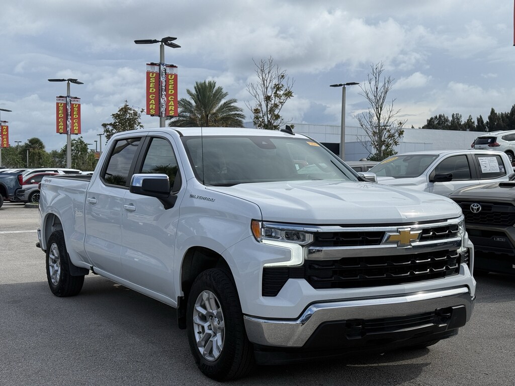 Used 2023 Chevrolet Silverado 1500 LT Truck Crew Cab