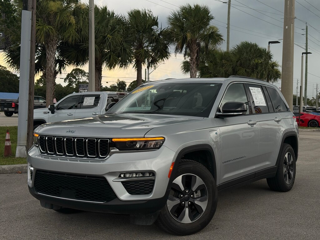 Used 2024 Jeep Grand Cherokee 4xe 4x4 SUV