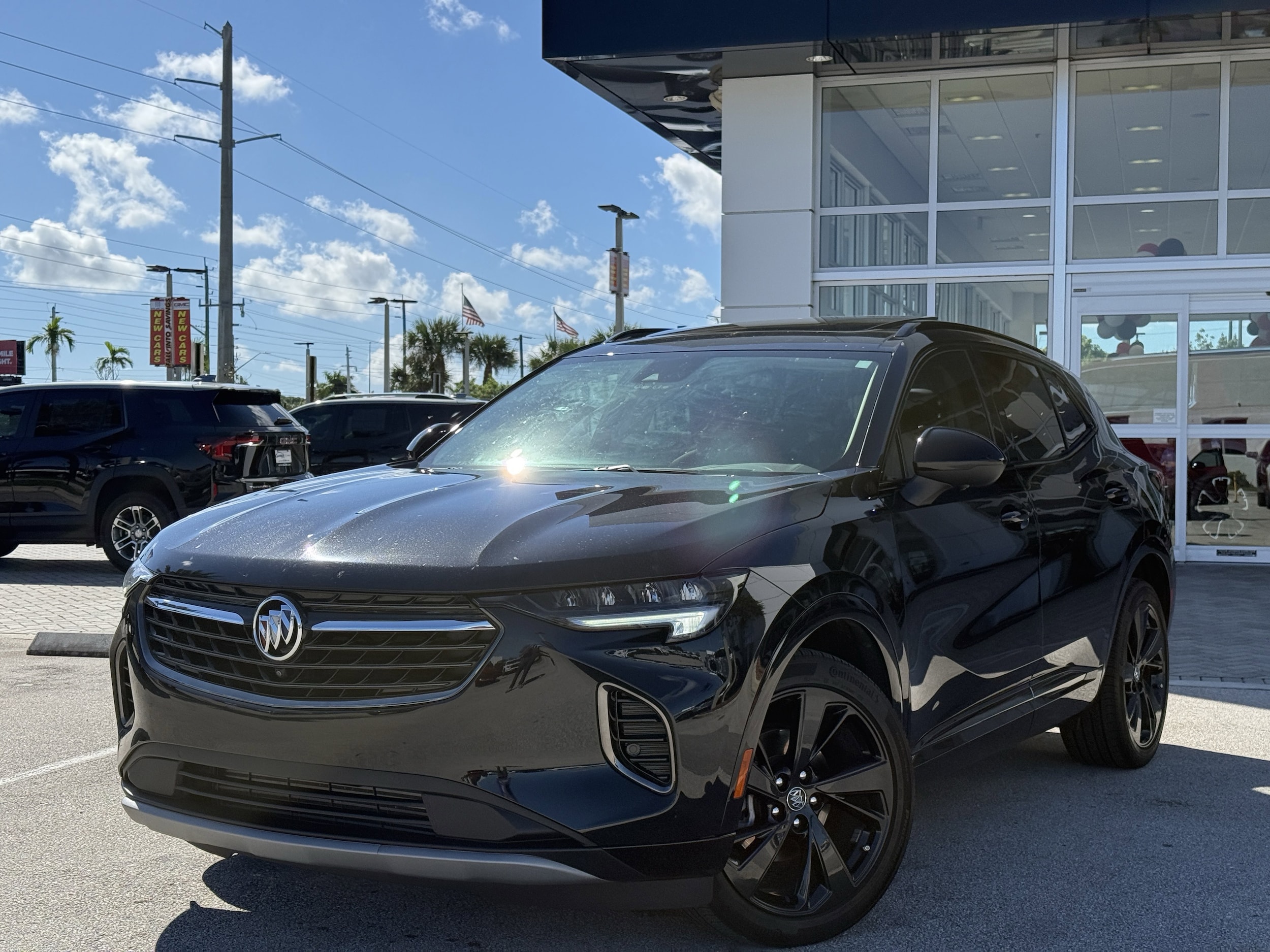 2023 Buick Envision Essence's photo