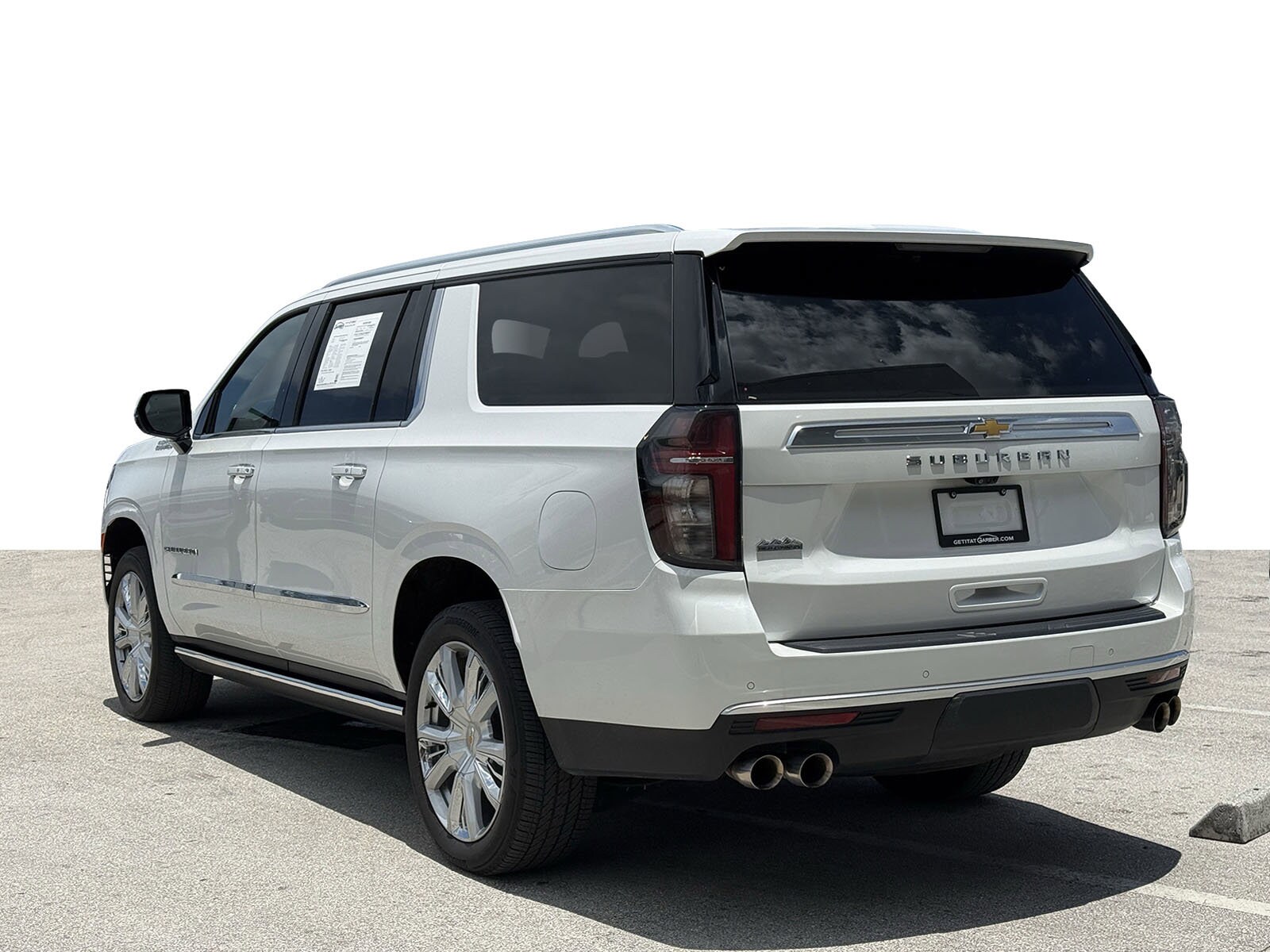 2023 Chevrolet Suburban High Country photo 2
