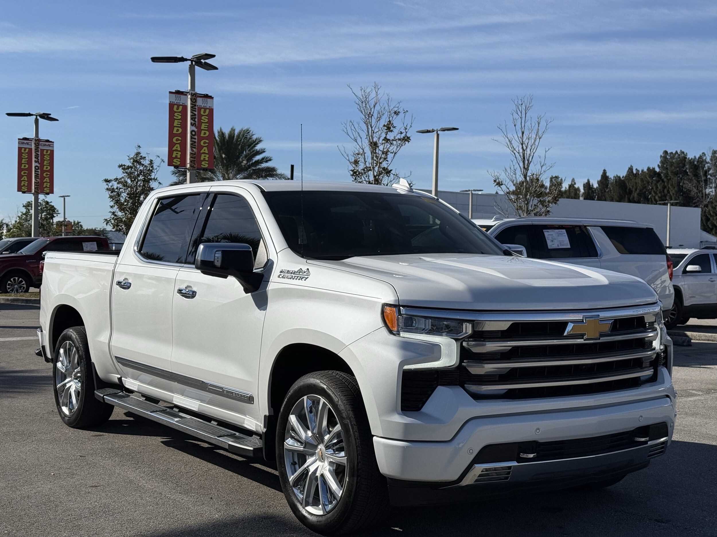 2024 Chevrolet Silverado 1500 High Country photo 4