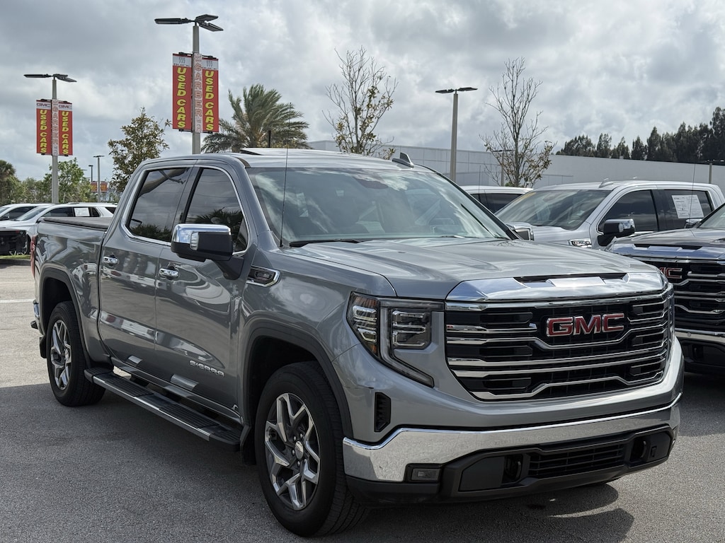 Used 2023 GMC Sierra 1500 SLT Truck Crew Cab