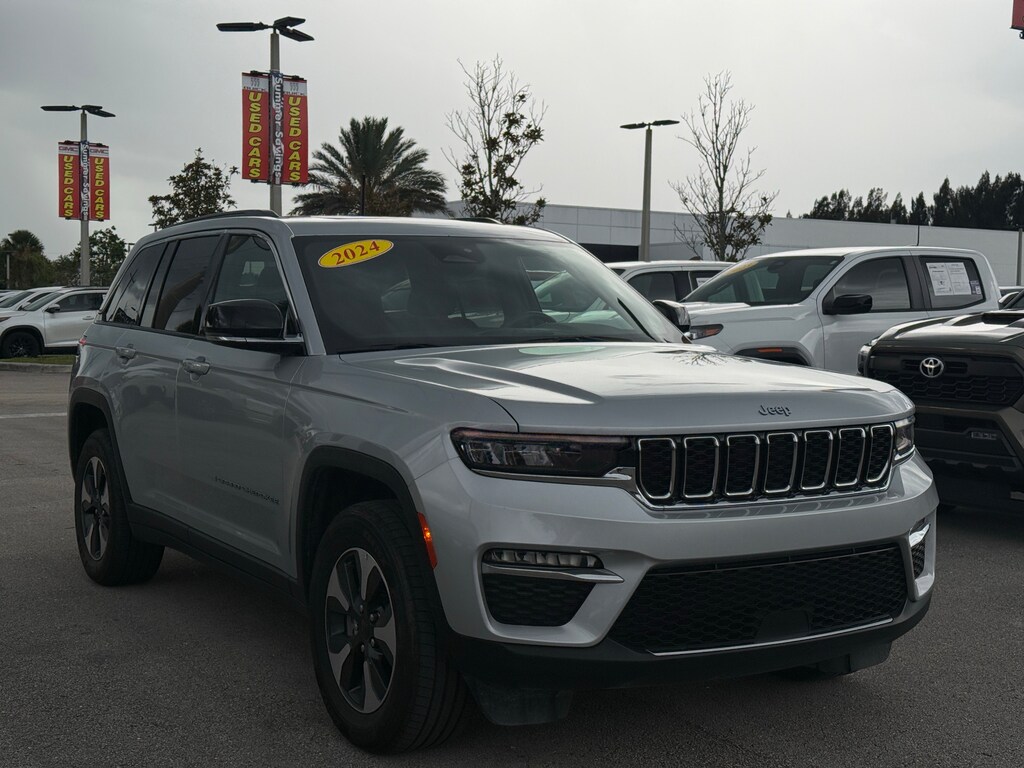 Used 2024 Jeep Grand Cherokee 4xe 4x4 SUV