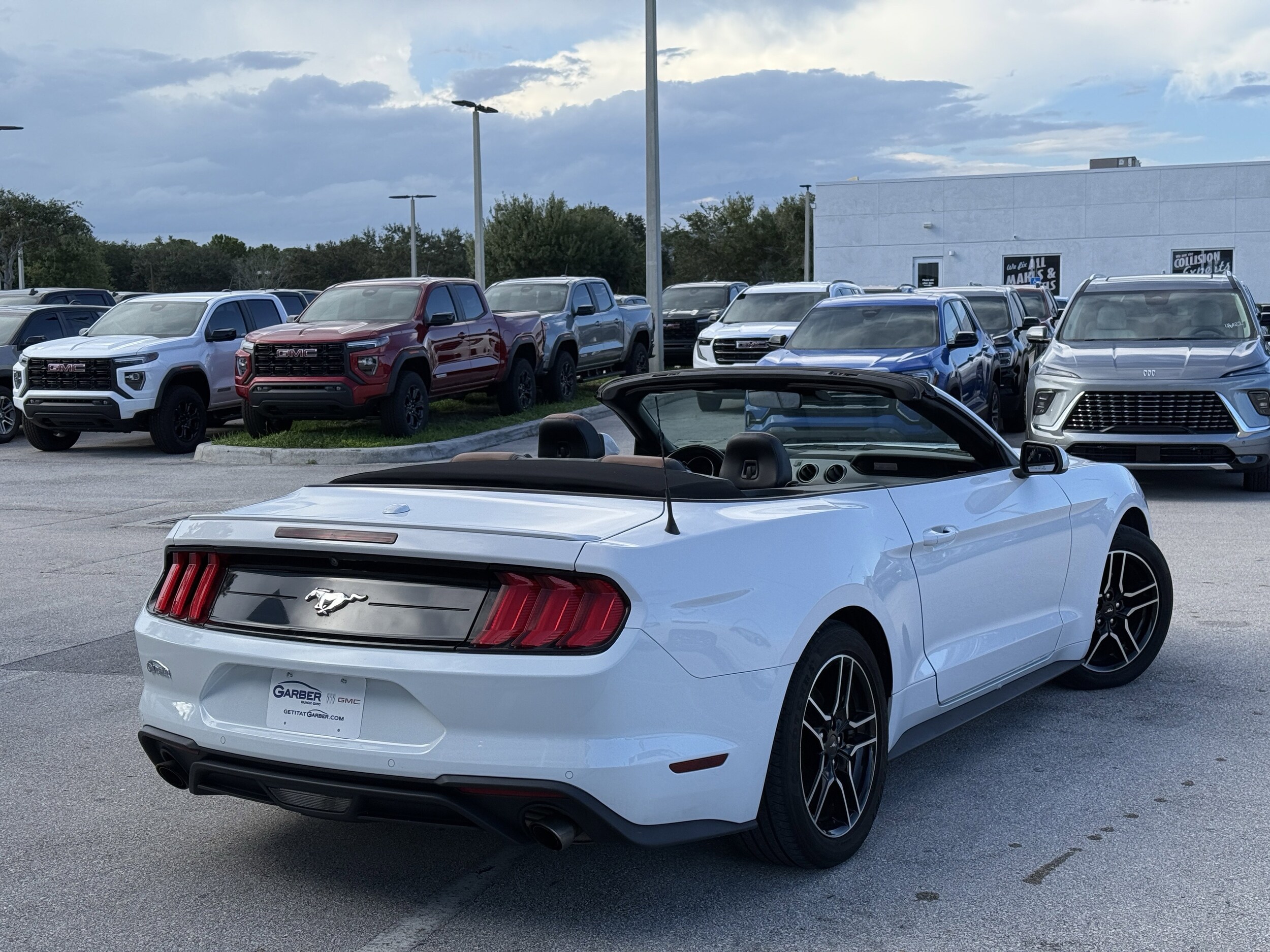 2021 Ford Mustang EcoBoost Premium Convertible photo 2