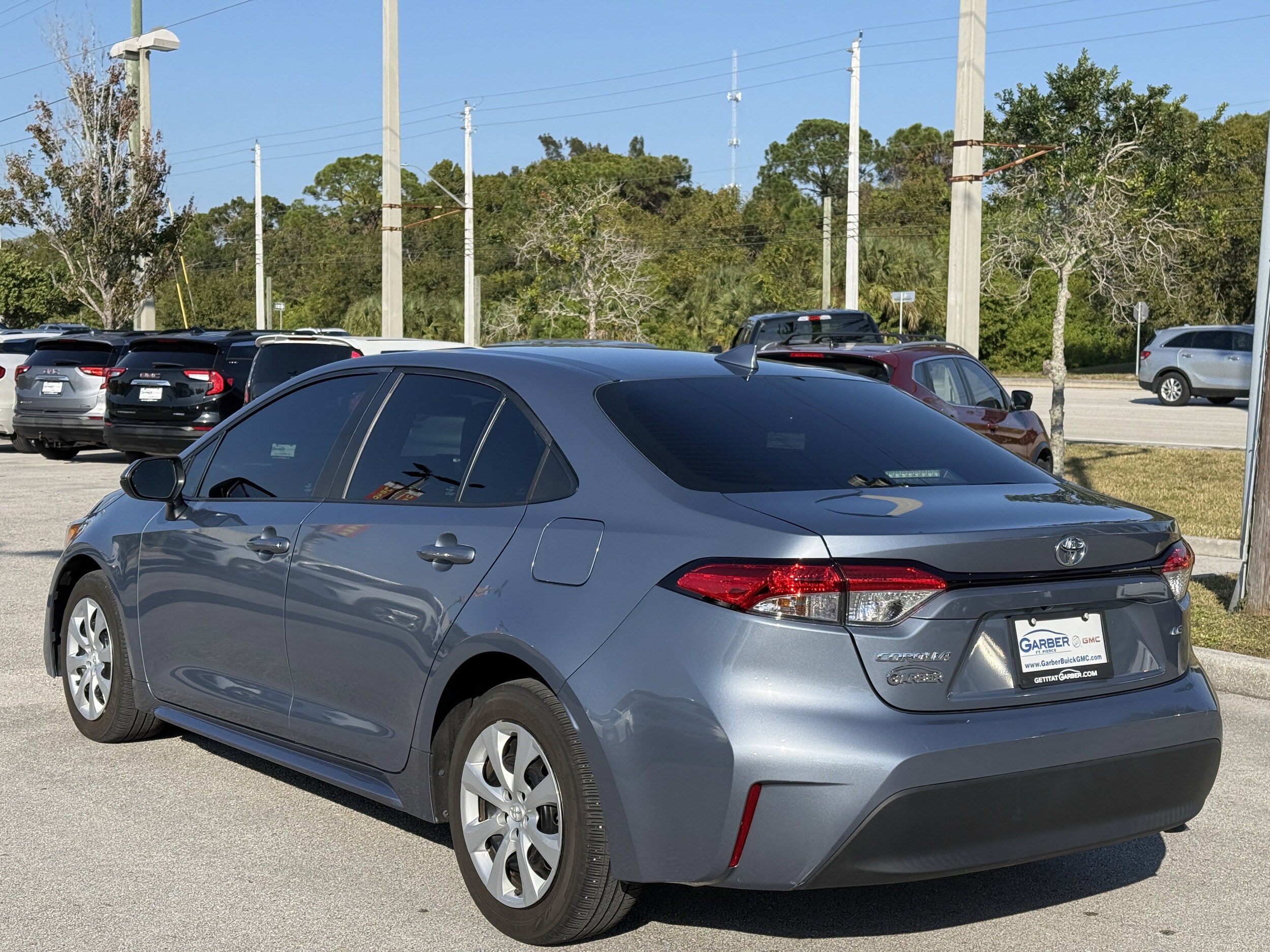 2024 Toyota Corolla LE photo 2