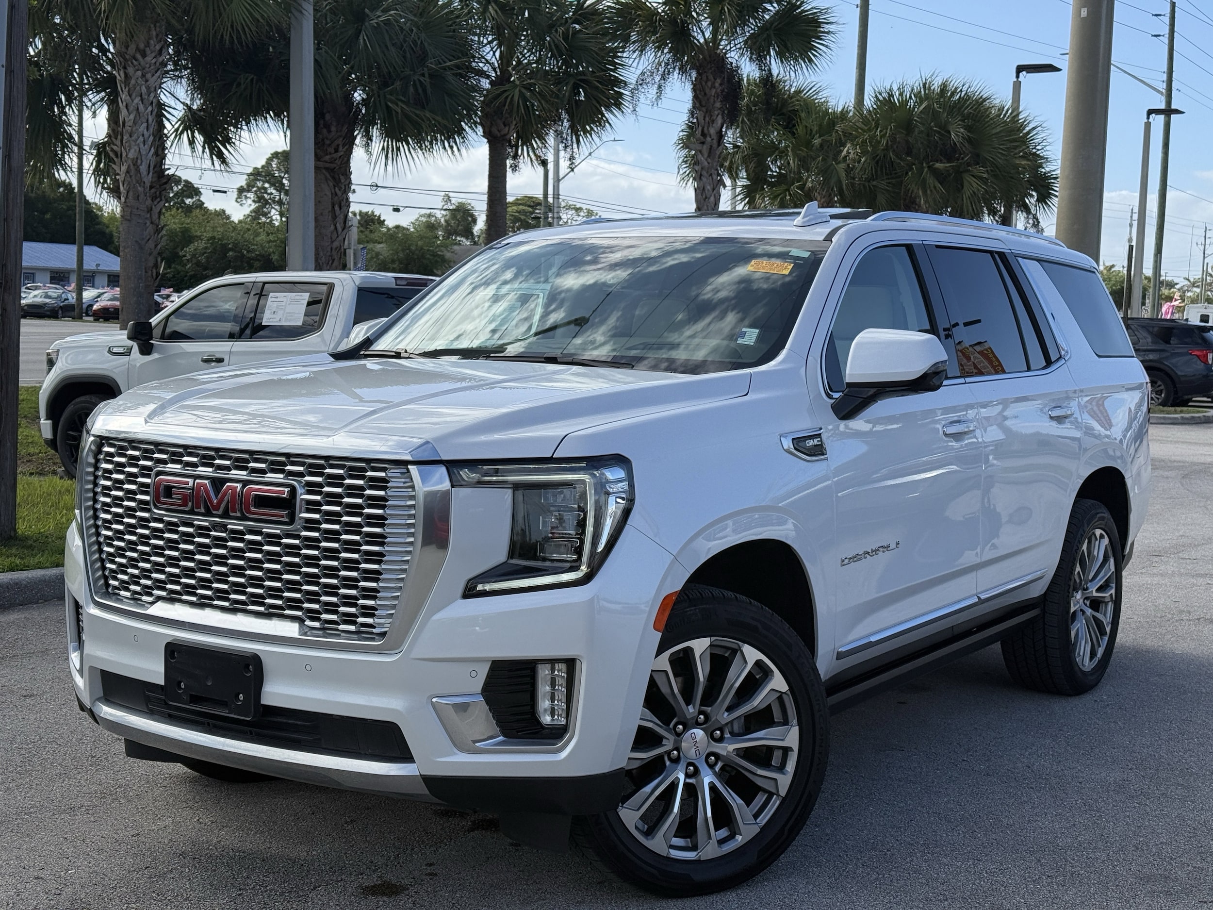 2022 GMC Yukon Denali's photo