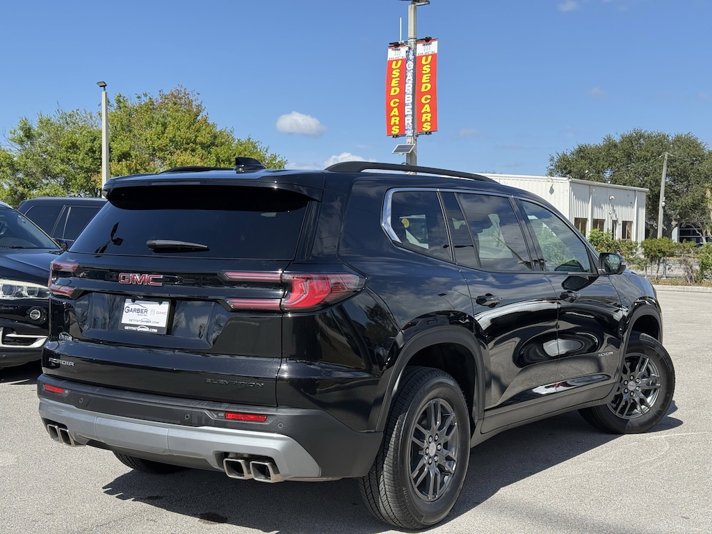 Used 2025 GMC Acadia Elevation SUV