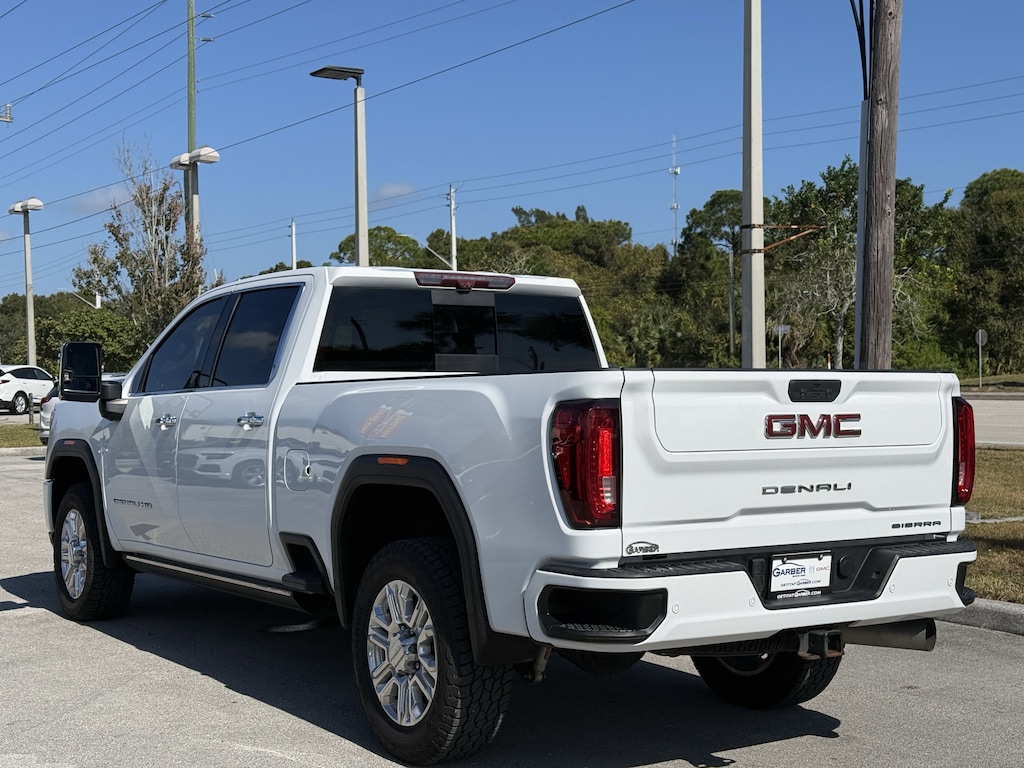 Used 2022 GMC Sierra 2500 HD Denali Truck Crew Cab