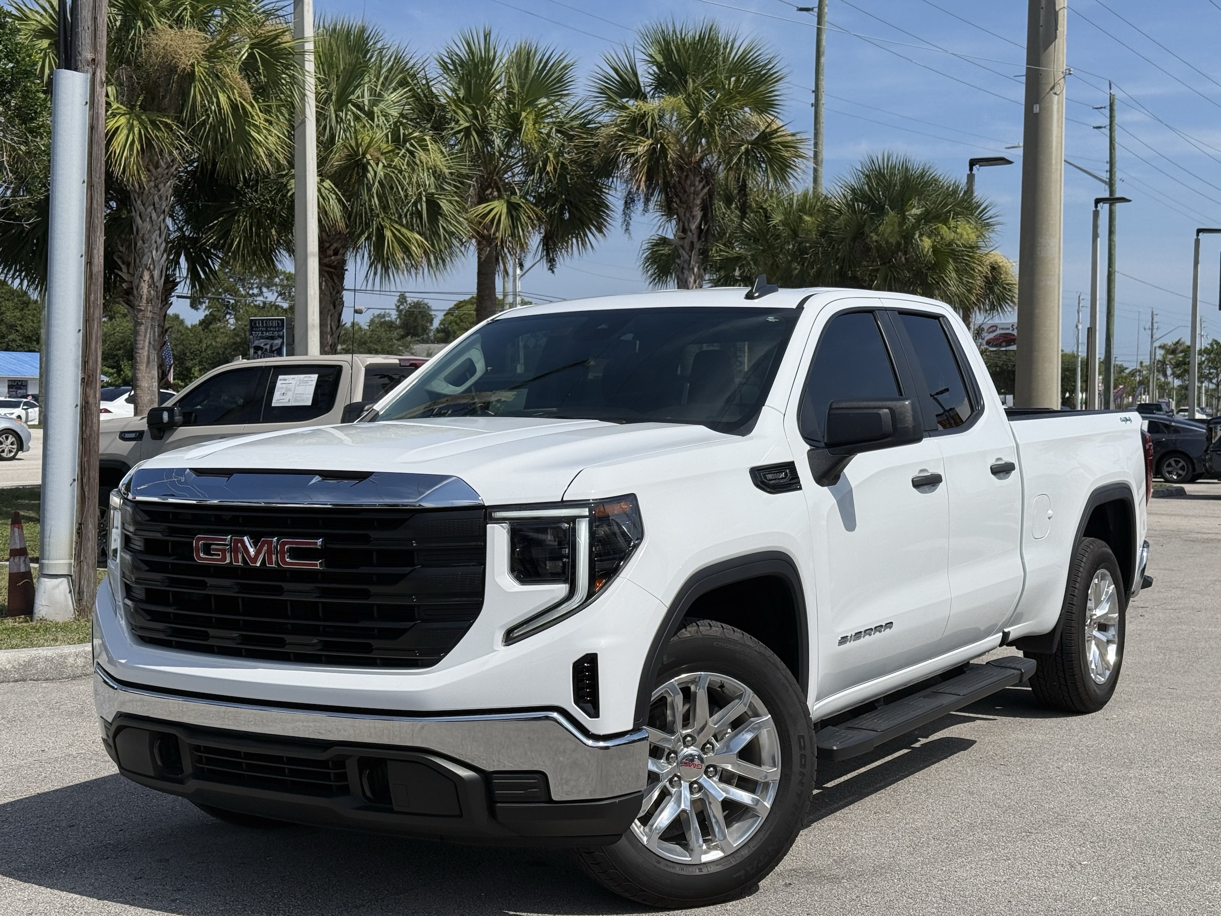 2024 GMC Sierra 4WD Double Cab Standard Box Pro's photo
