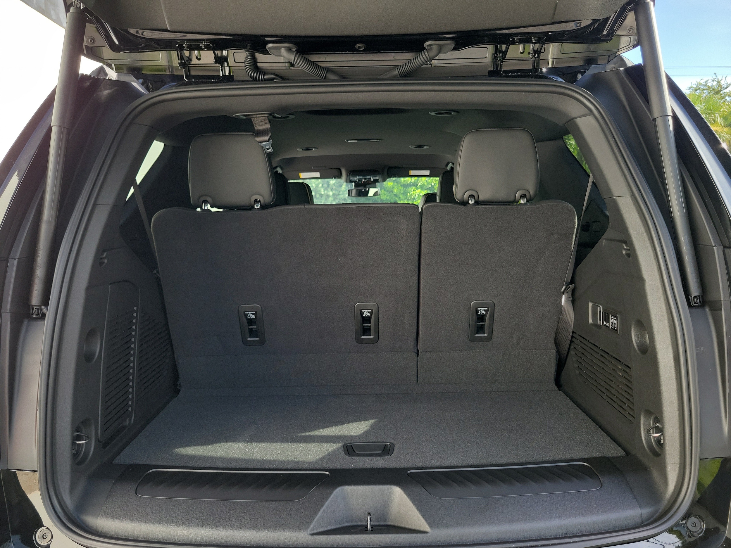 2026 GMC Yukon Elevation - Photo 9