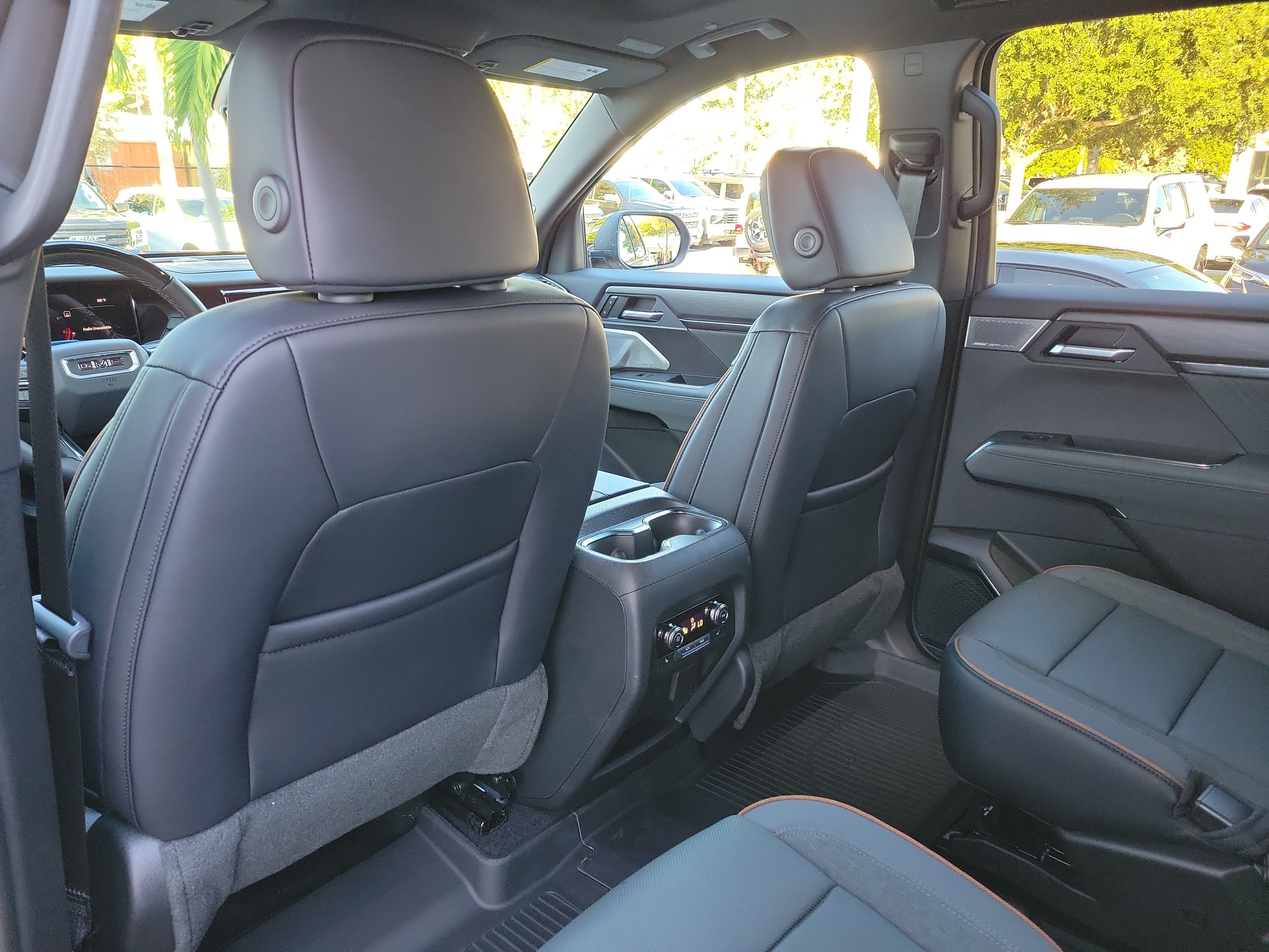 2027 GMC Acadia AT4 - Photo 14