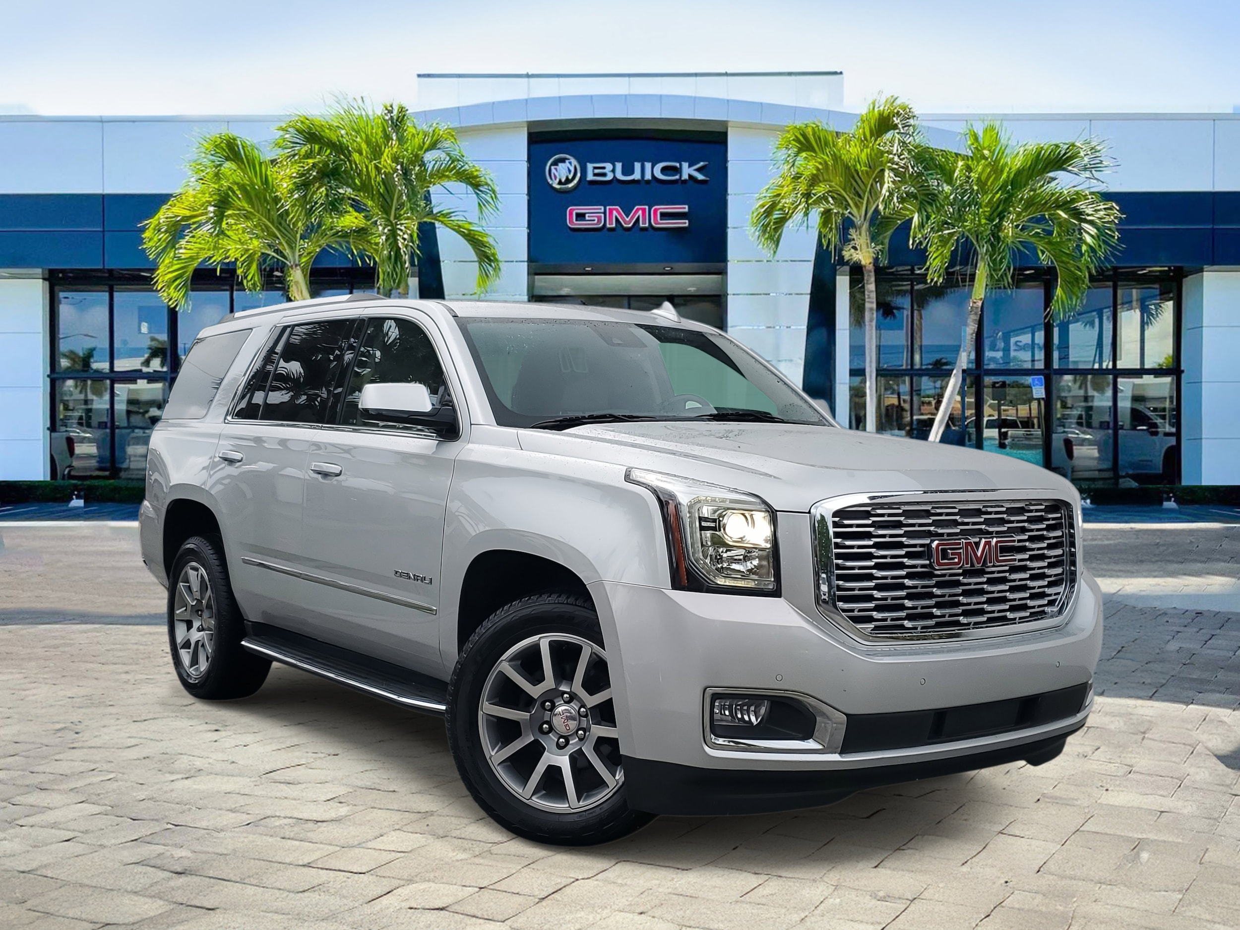 2020 GMC Yukon Denali's photo
