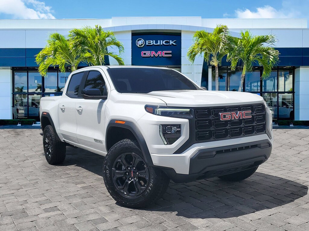 Used 2025 GMC Canyon Elevation Truck Crew Cab