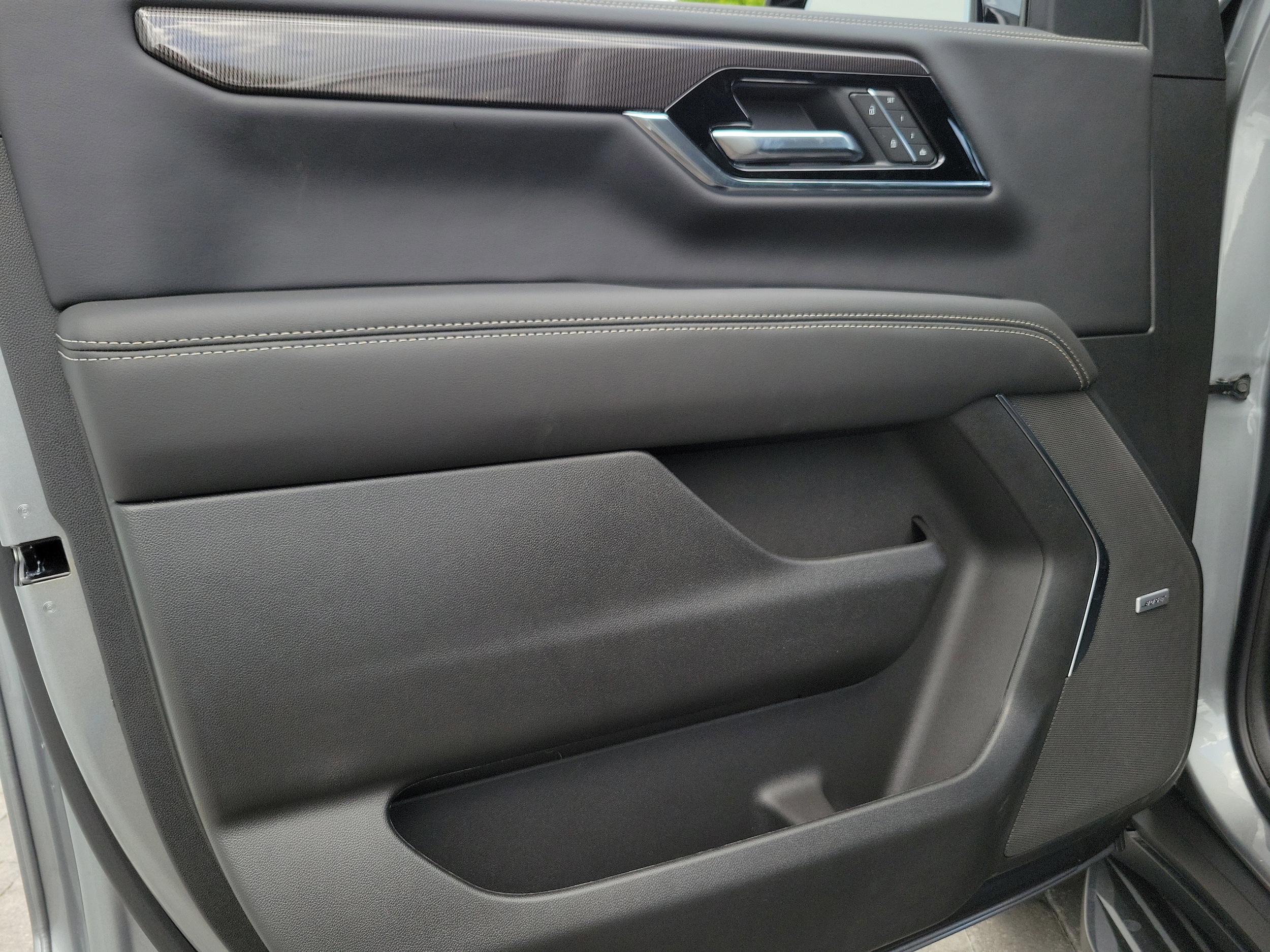 2026 GMC Yukon XL Elevation - Photo 19