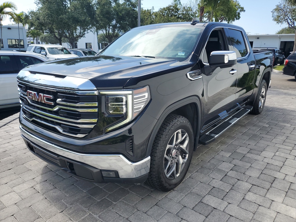 Used 2024 GMC Sierra 1500 SLT Truck Crew Cab