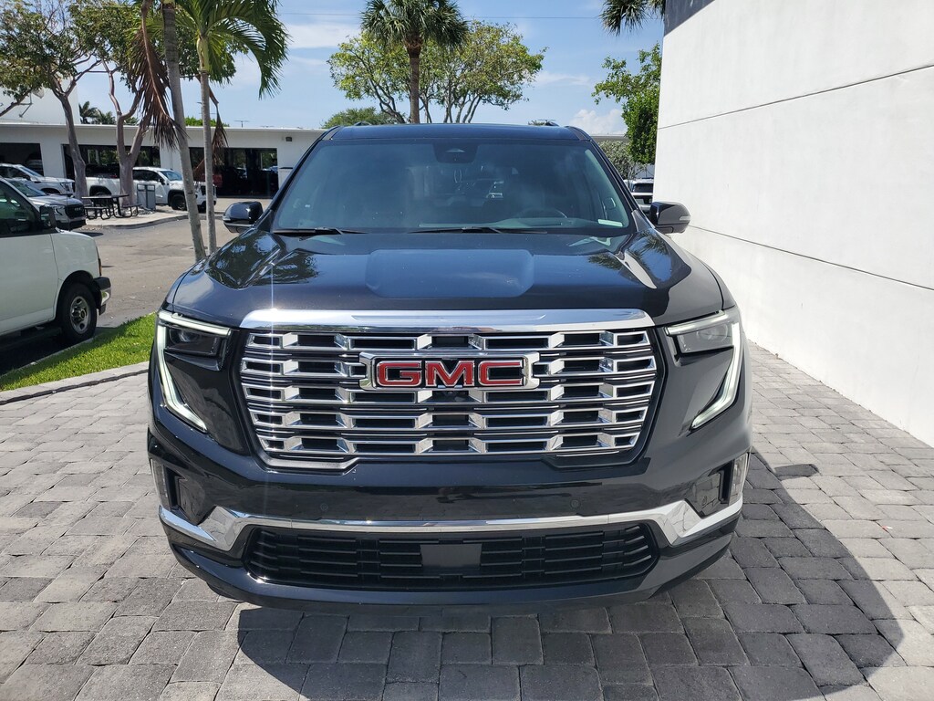 Used 2024 GMC Acadia Denali SUV