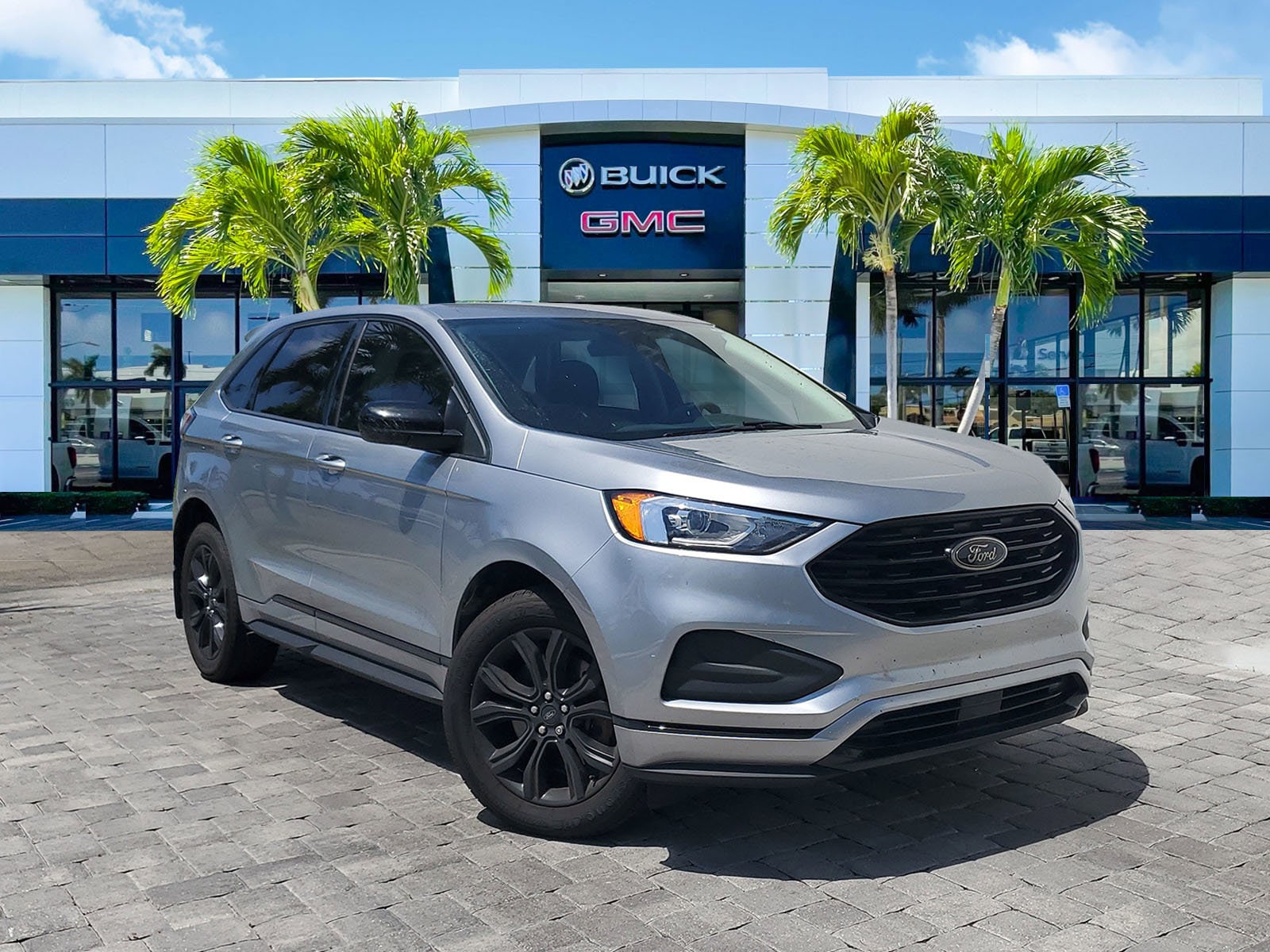 2022 Ford Edge SE AWD's photo
