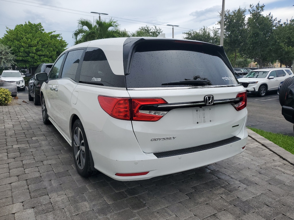 Used 2024 Honda Odyssey Touring Van