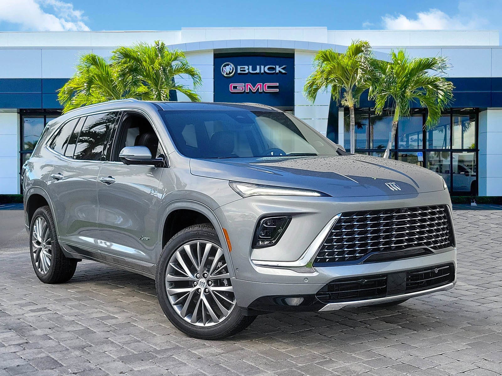 2026 Buick Enclave Avenir's photo