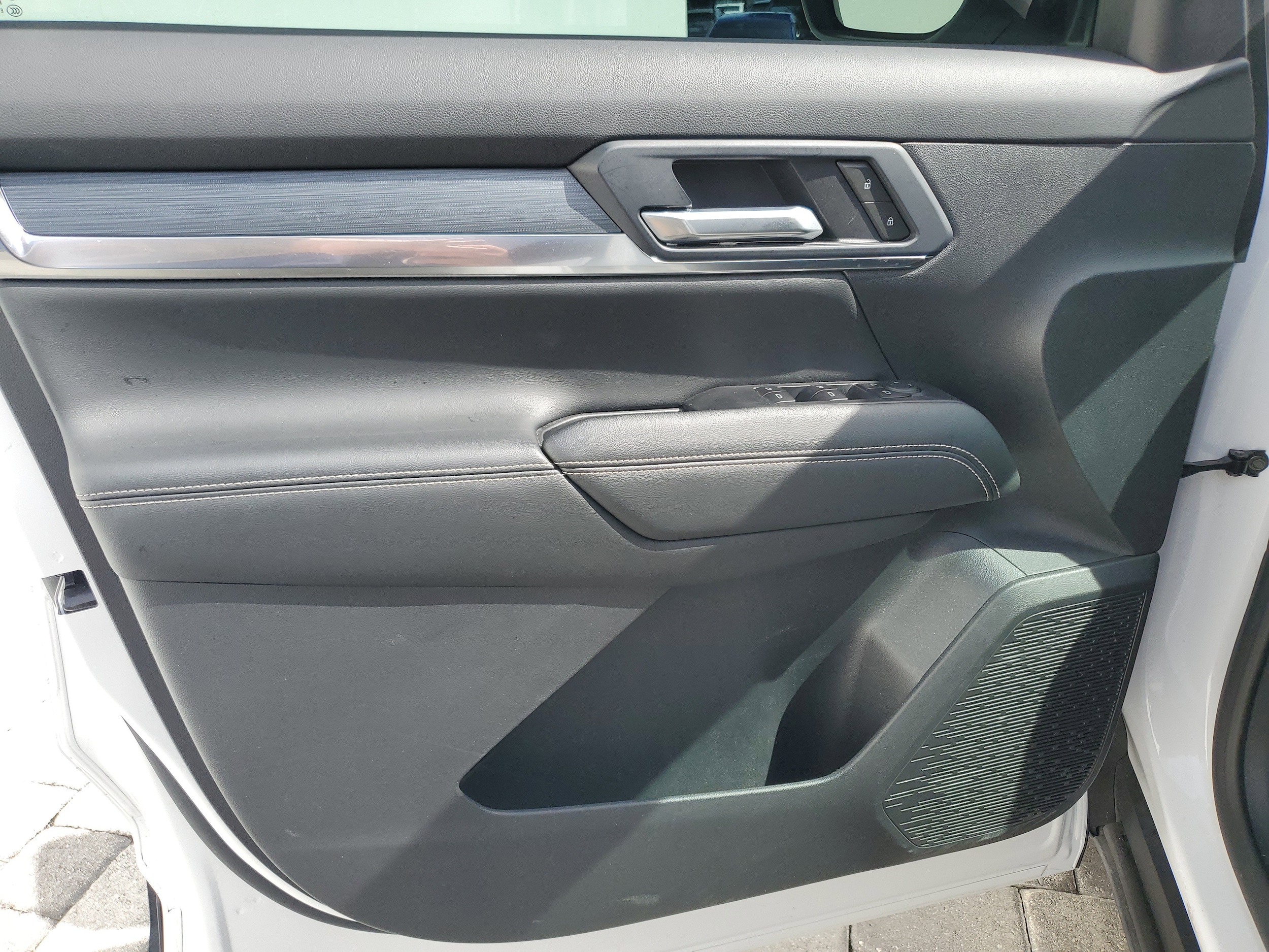 2025 GMC Terrain Elevation - Photo 10