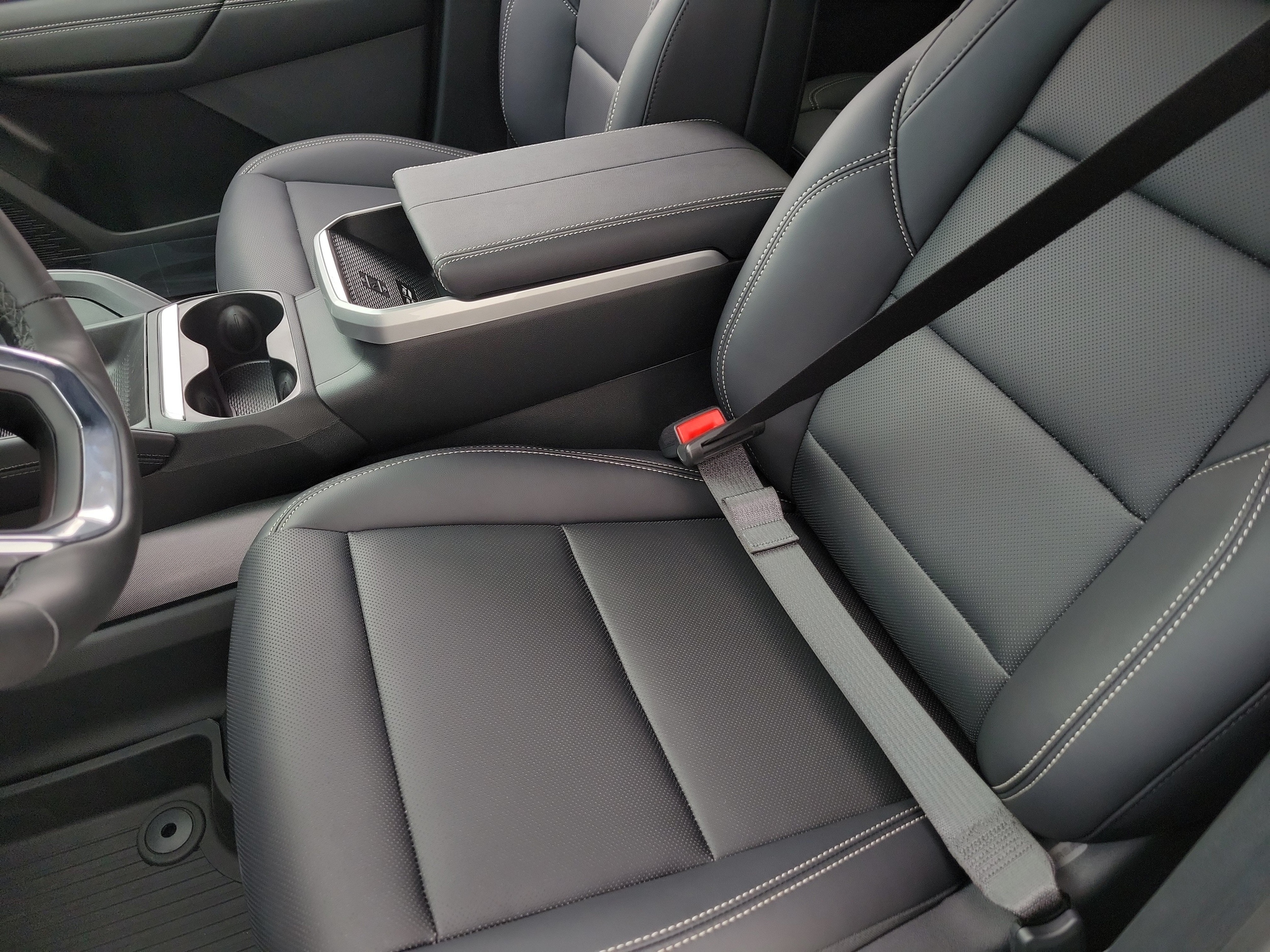 2027 GMC Terrain Elevation - Photo 23