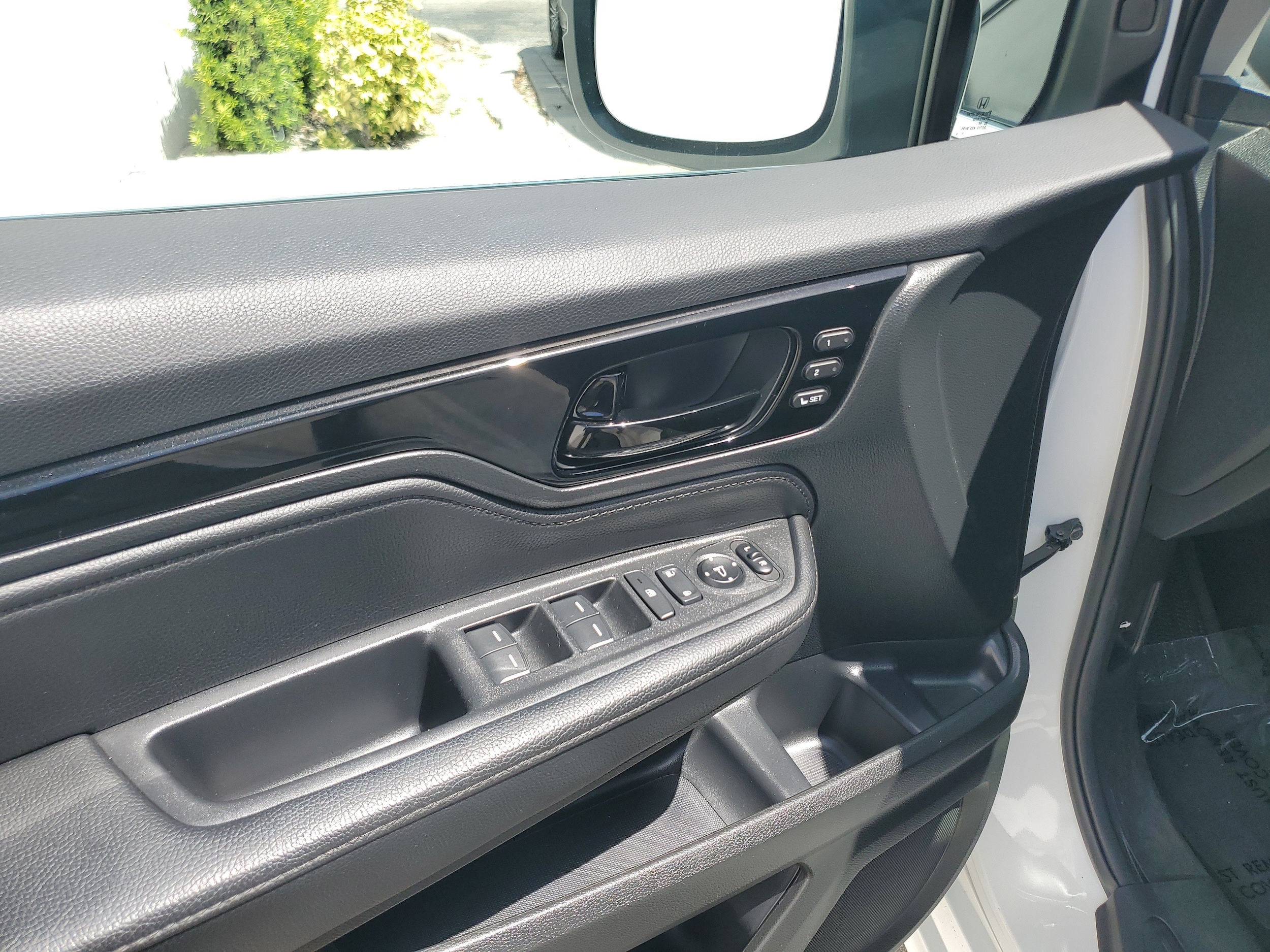 2024 Honda Odyssey Touring - Photo 19